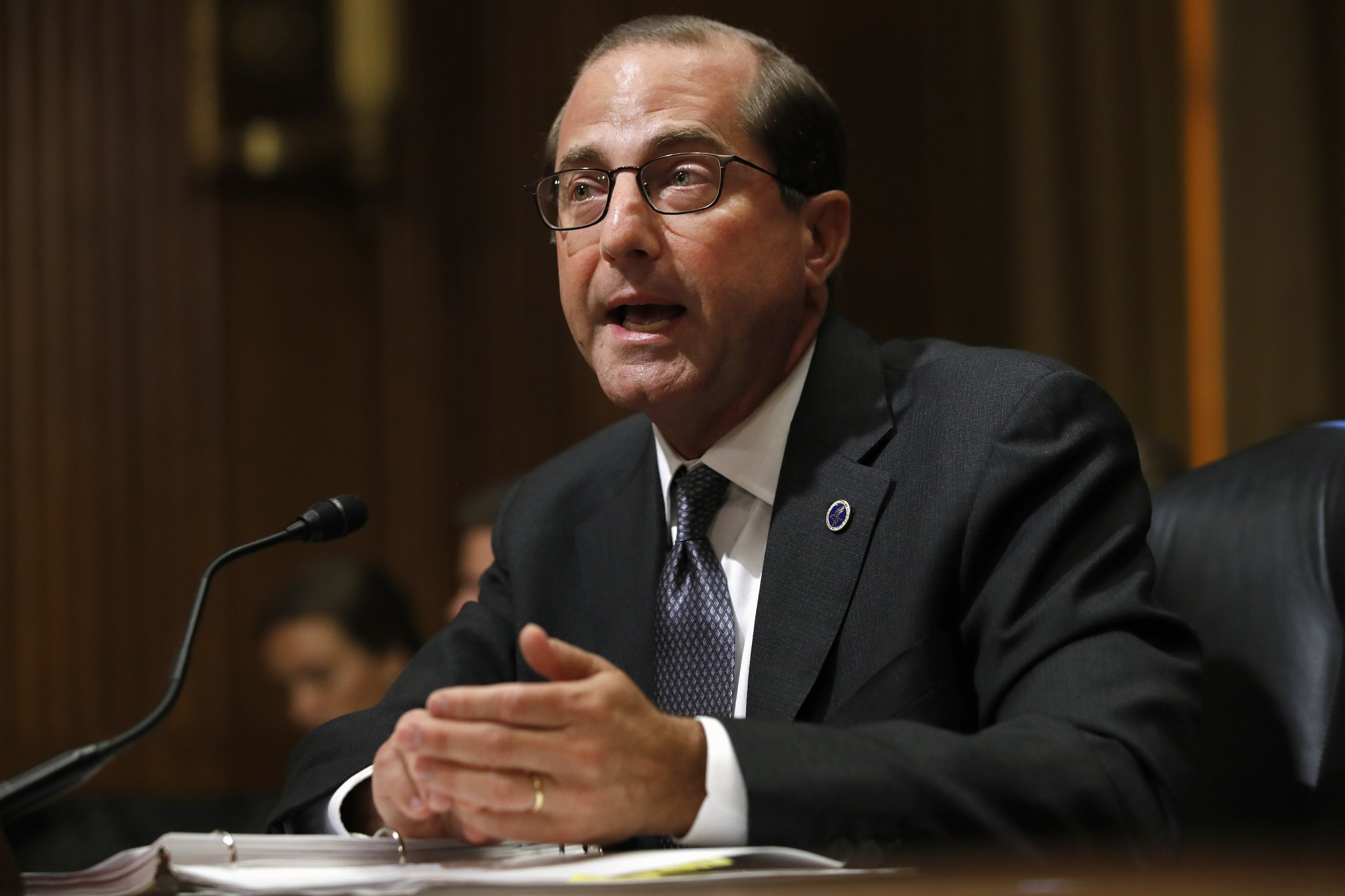 us-health-chief-says-overdose-deaths-beginning-to-level-off-ap-news
