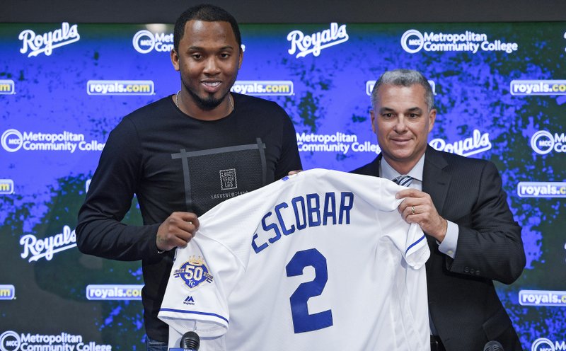 alcides escobar royals jersey