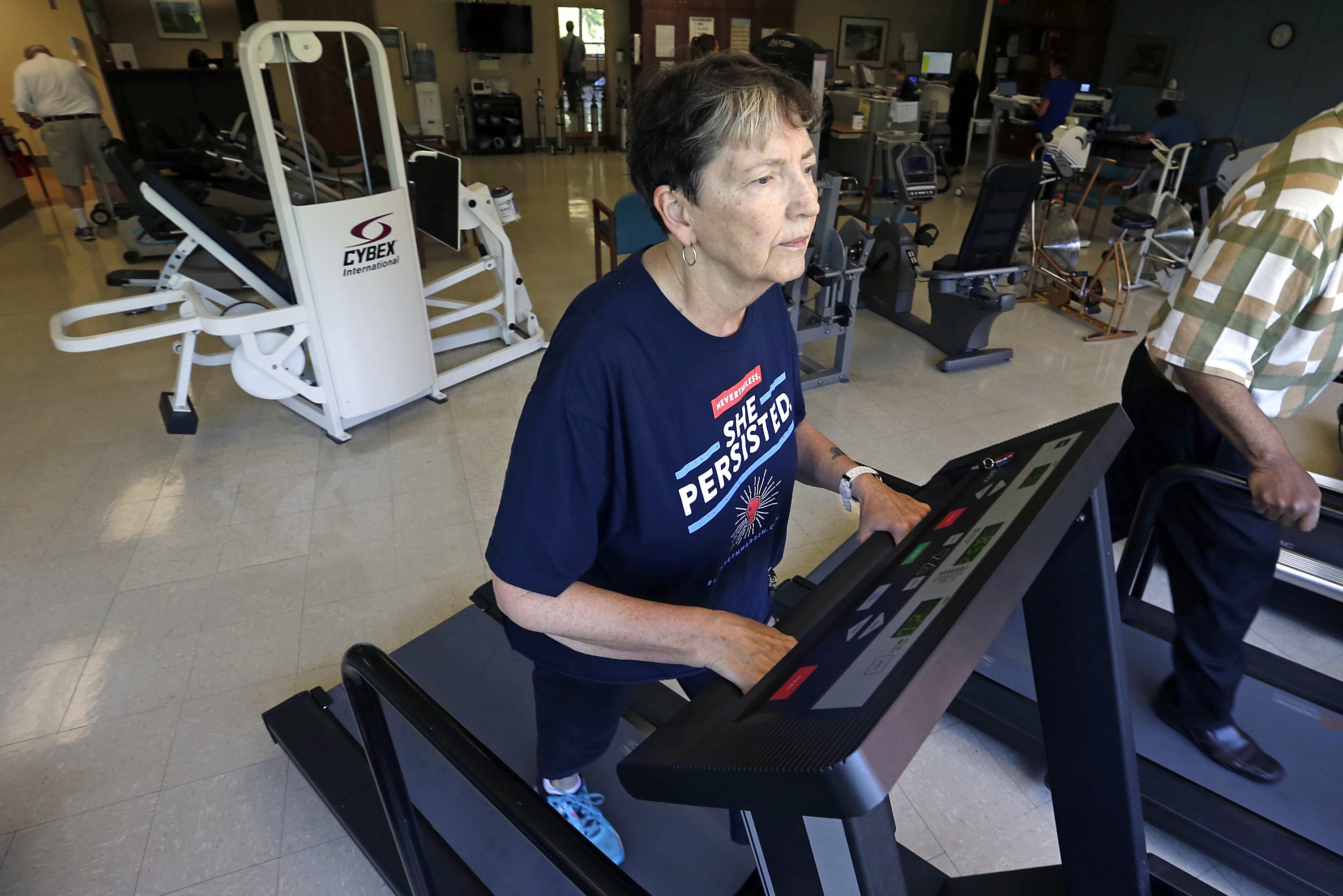 Medicare to foot the bill for treadmill therapy for leg pain AP News