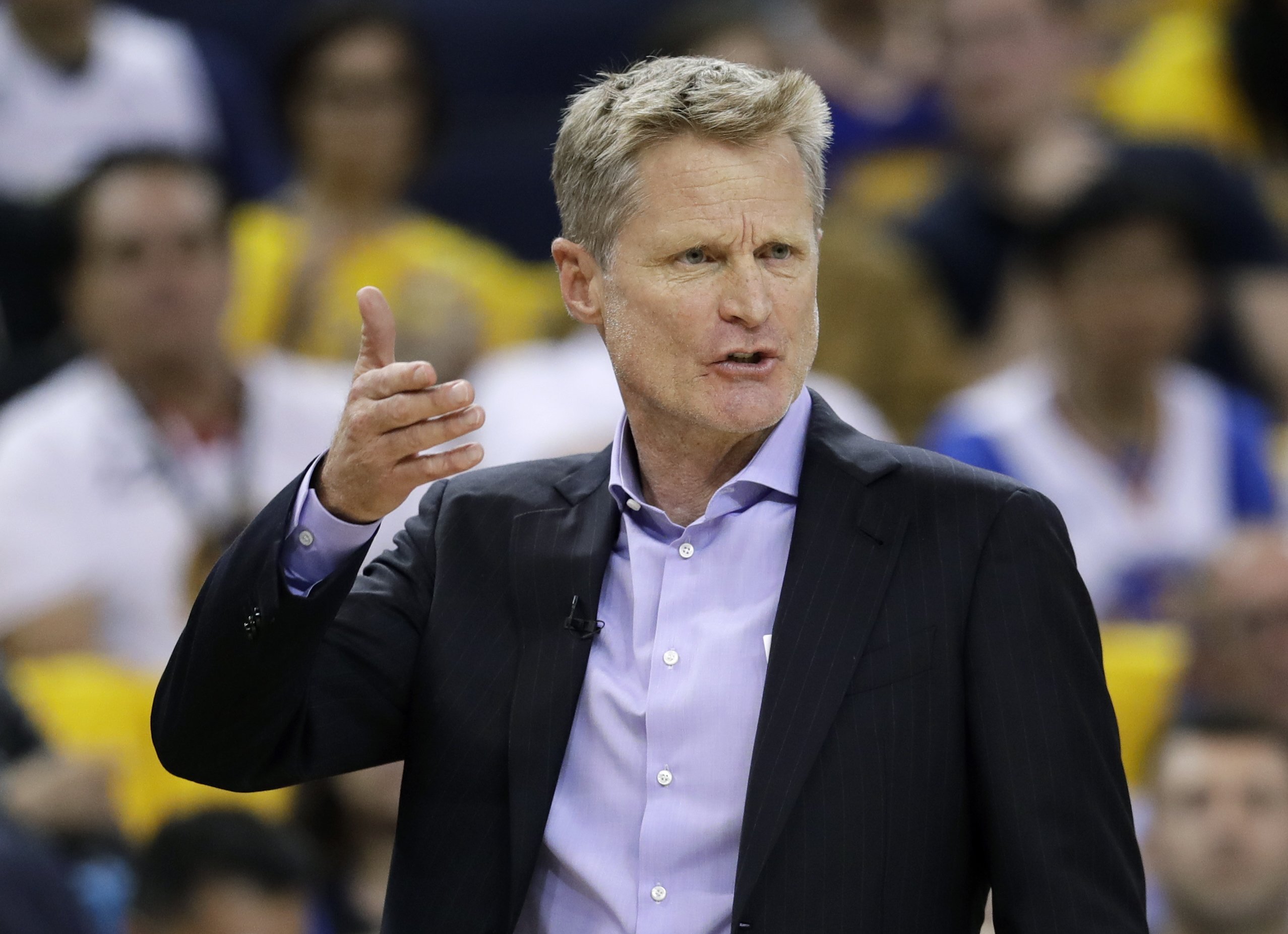 Warriors coach Steve Kerr receives contract extension | AP News