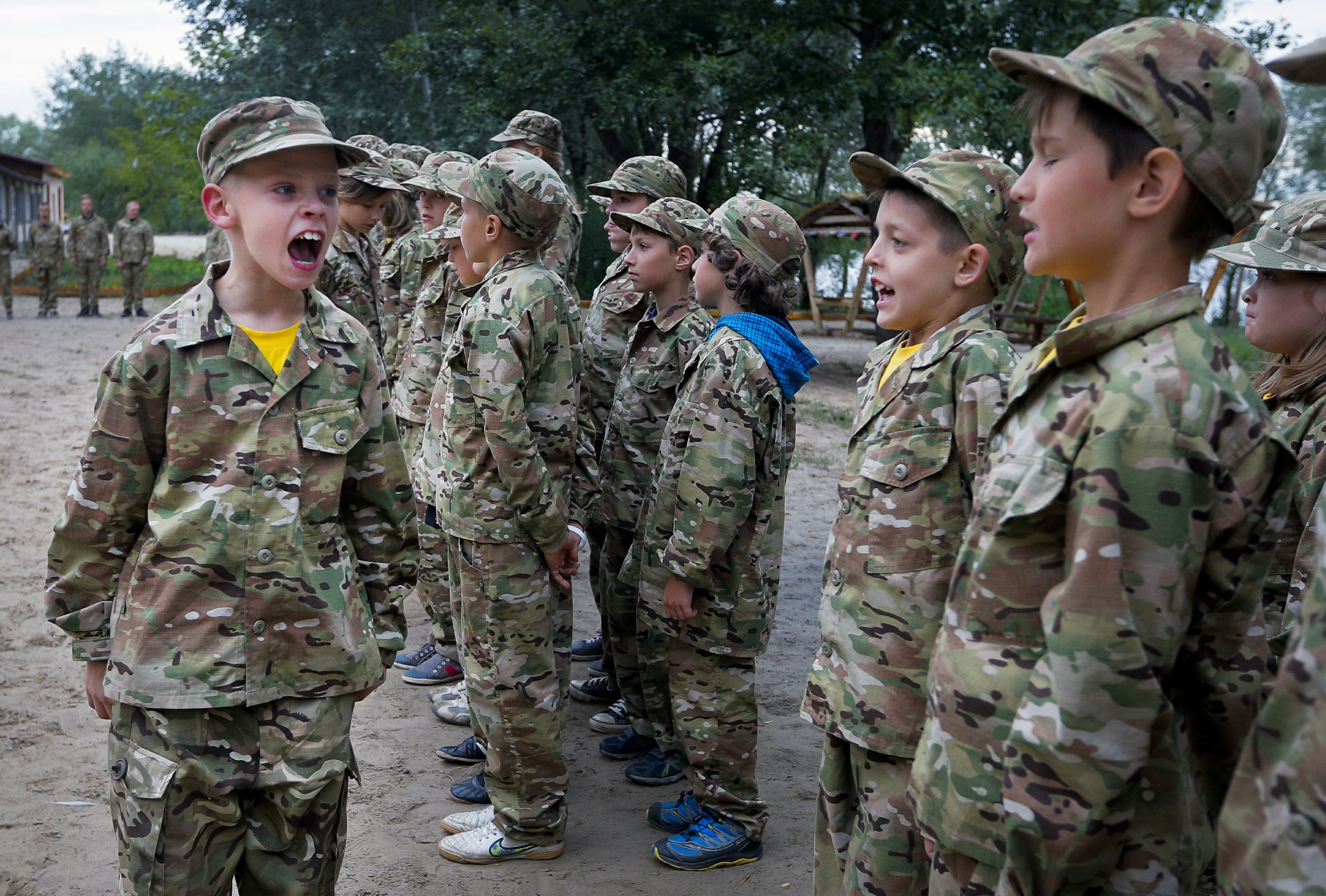 AP PHOTOS Children in wartorn Ukraine learn the art of war