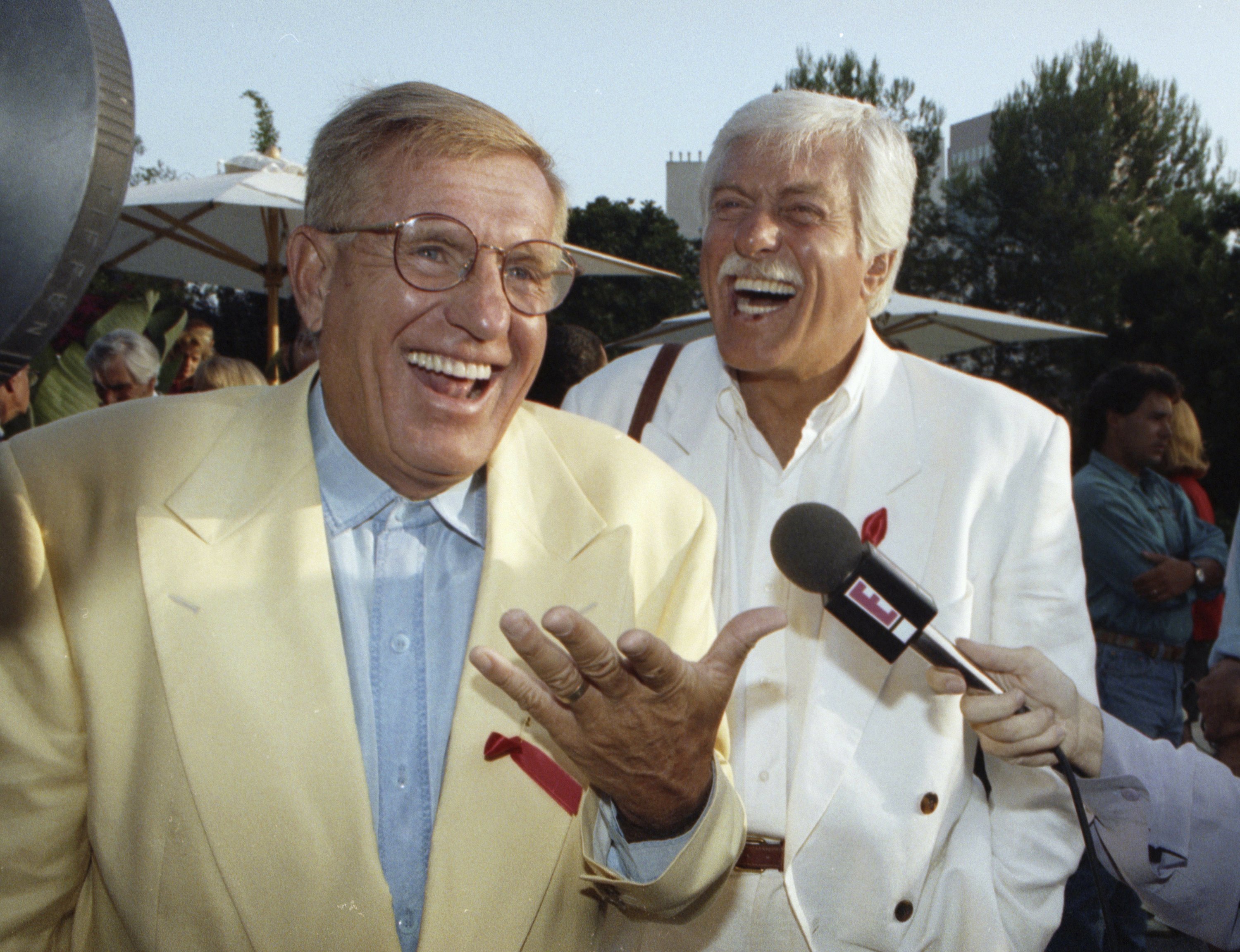 Jerry Van Dyke, 'Coach' star and brother of Dick, dies at 86 AP News