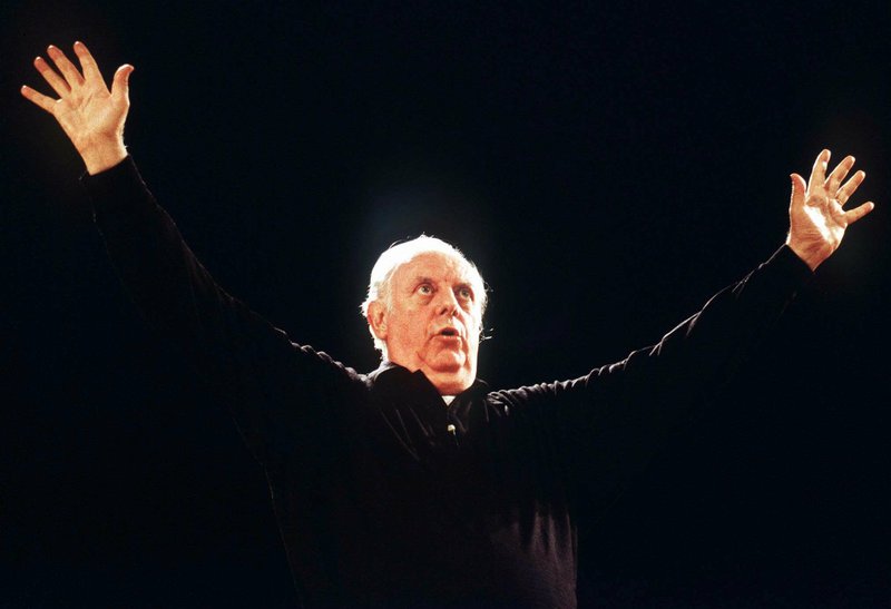 nobel laureate dario fo, who mocked politics, religion, dies