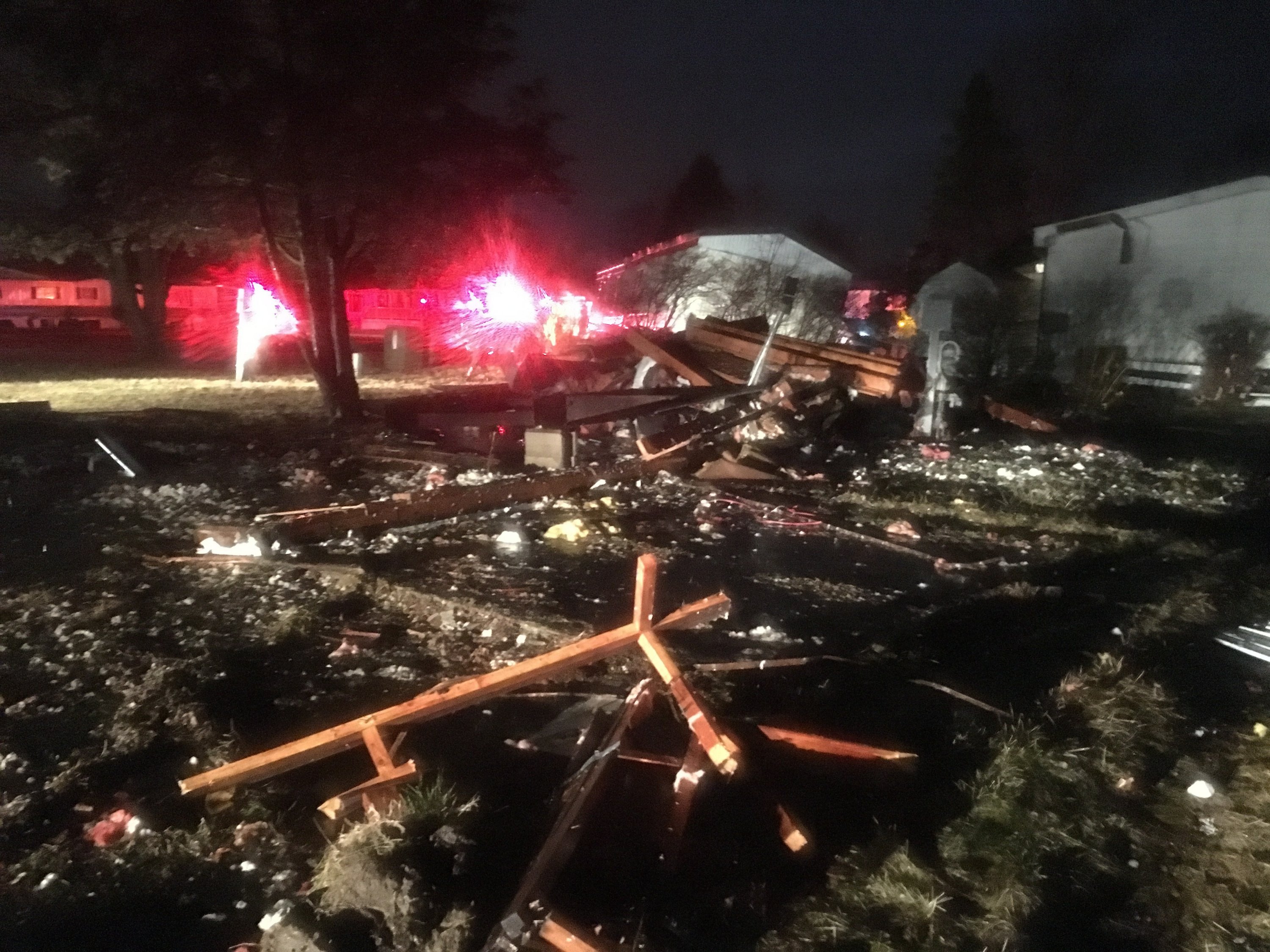 Weather service 4 tornadoes touched down in midMichigan AP News