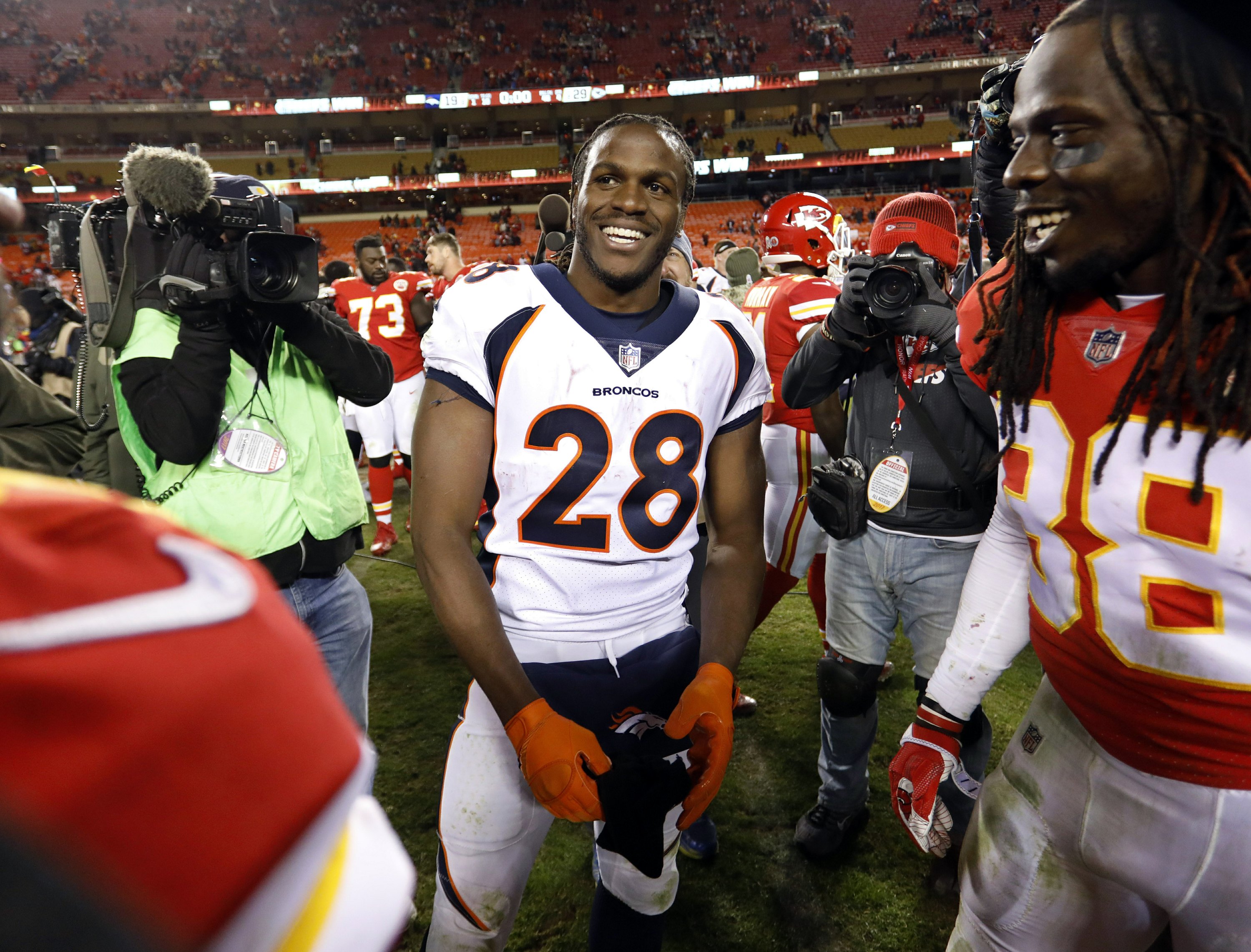 Broncos' Jamaal Charles shares story of 'outcast' childhood