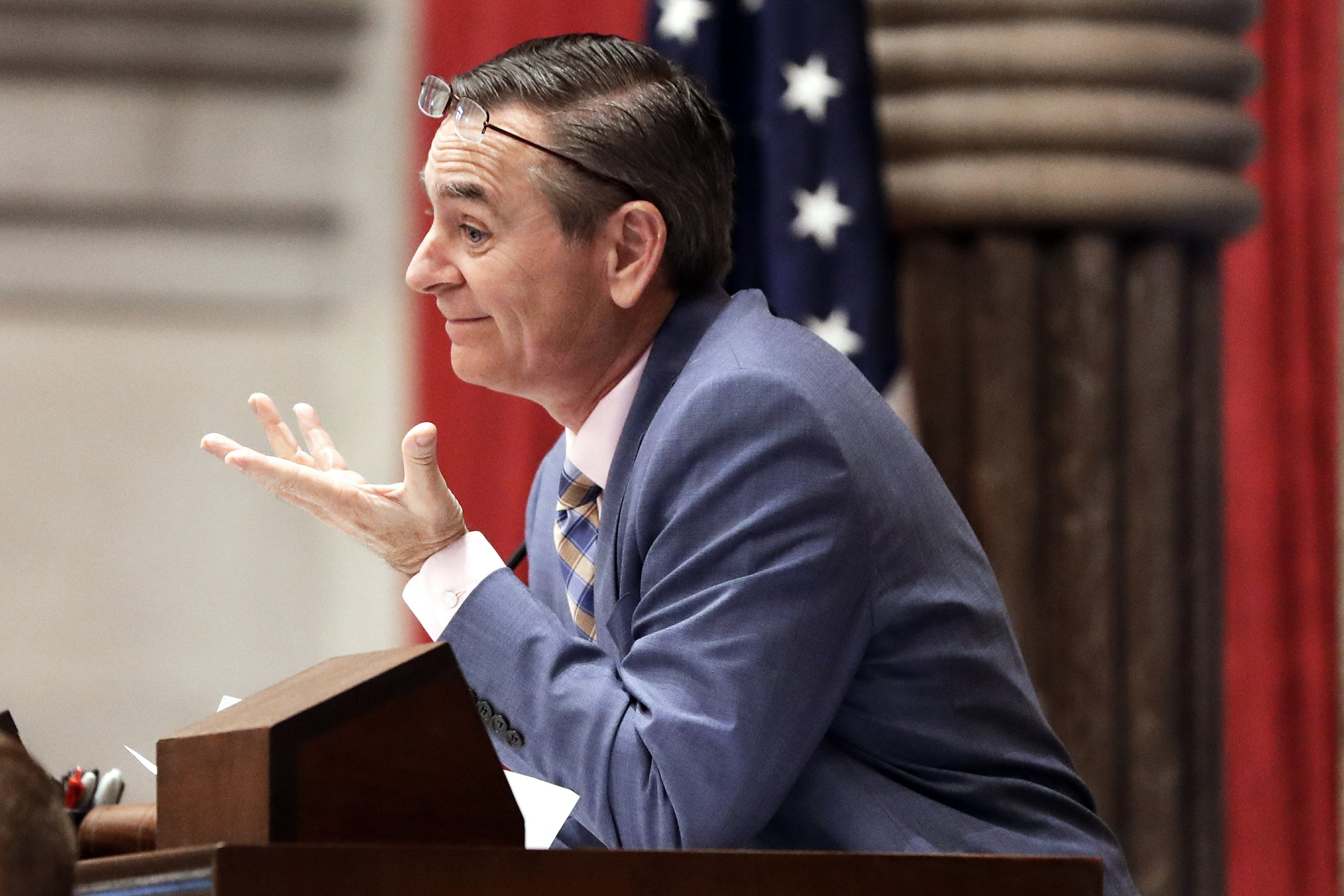 Tennessee Senate leader says House speaker should leave post AP News