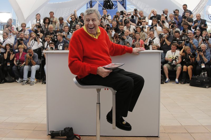 Watches Wardrobe Of Comedian Jerry Lewis To Be Auctioned