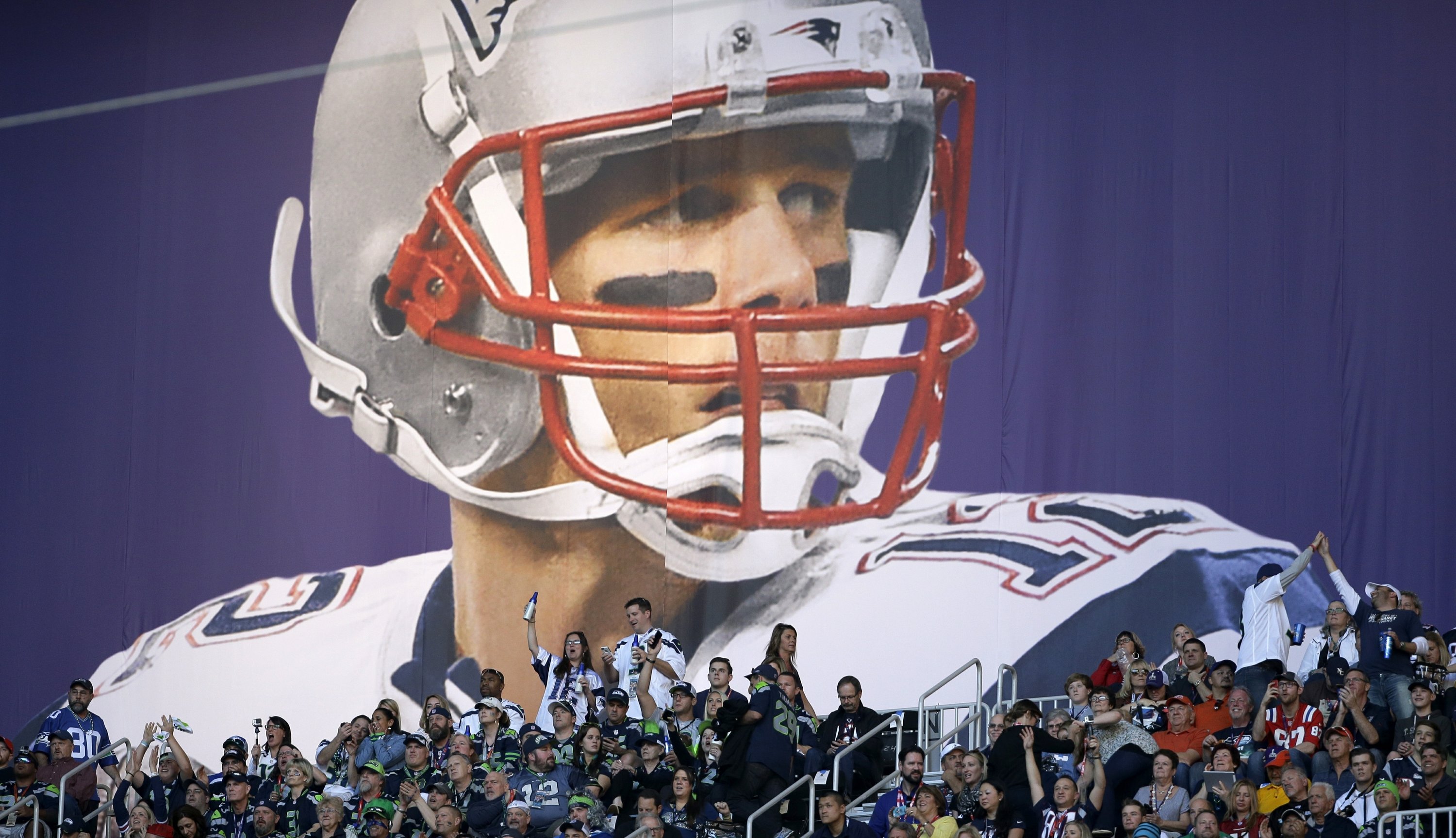 To teammates, Tom Brady stands alone as 