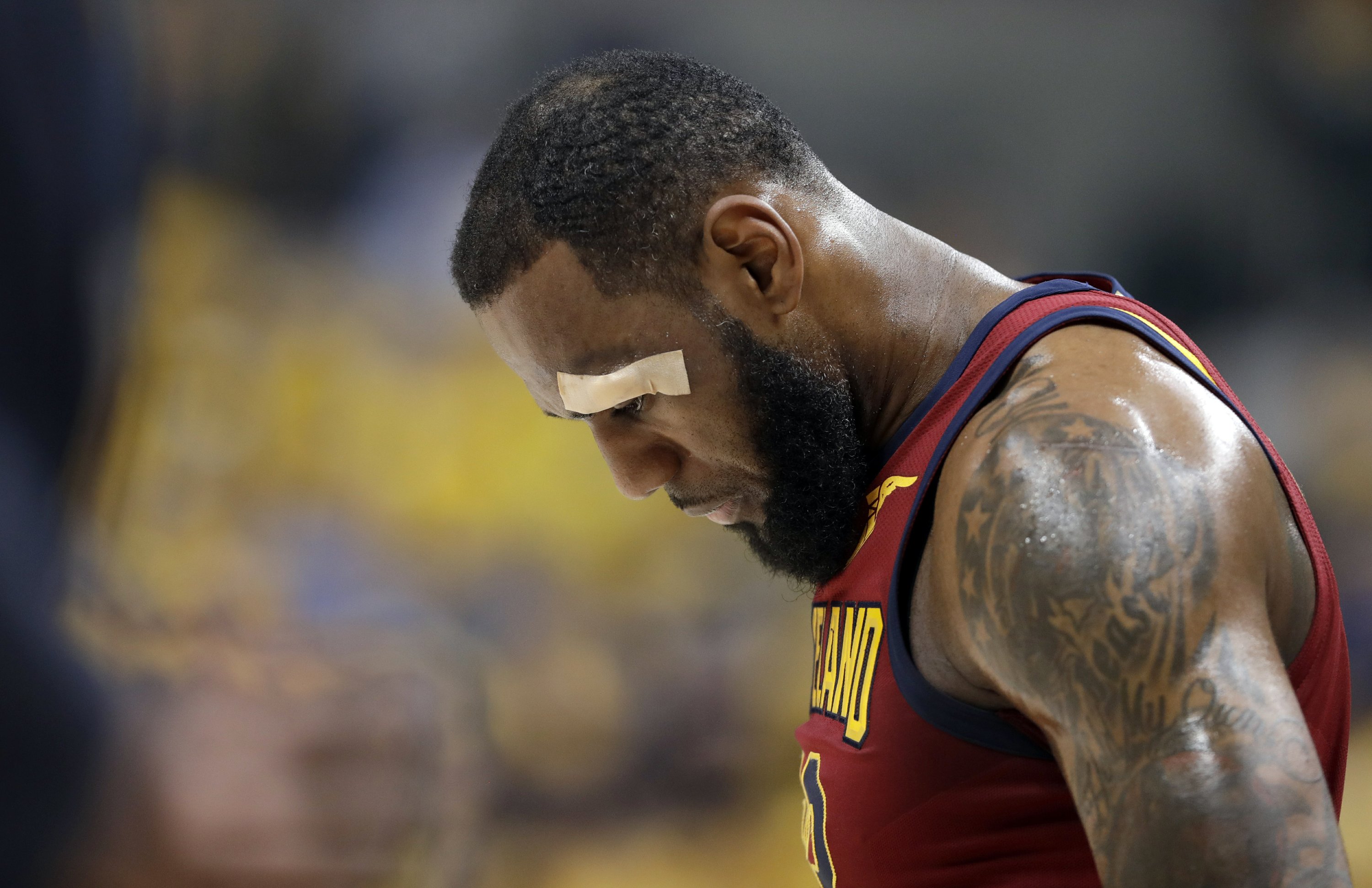 win-or-leave-home-lebron-facing-extreme-game-7-vs-pacers-ap-news