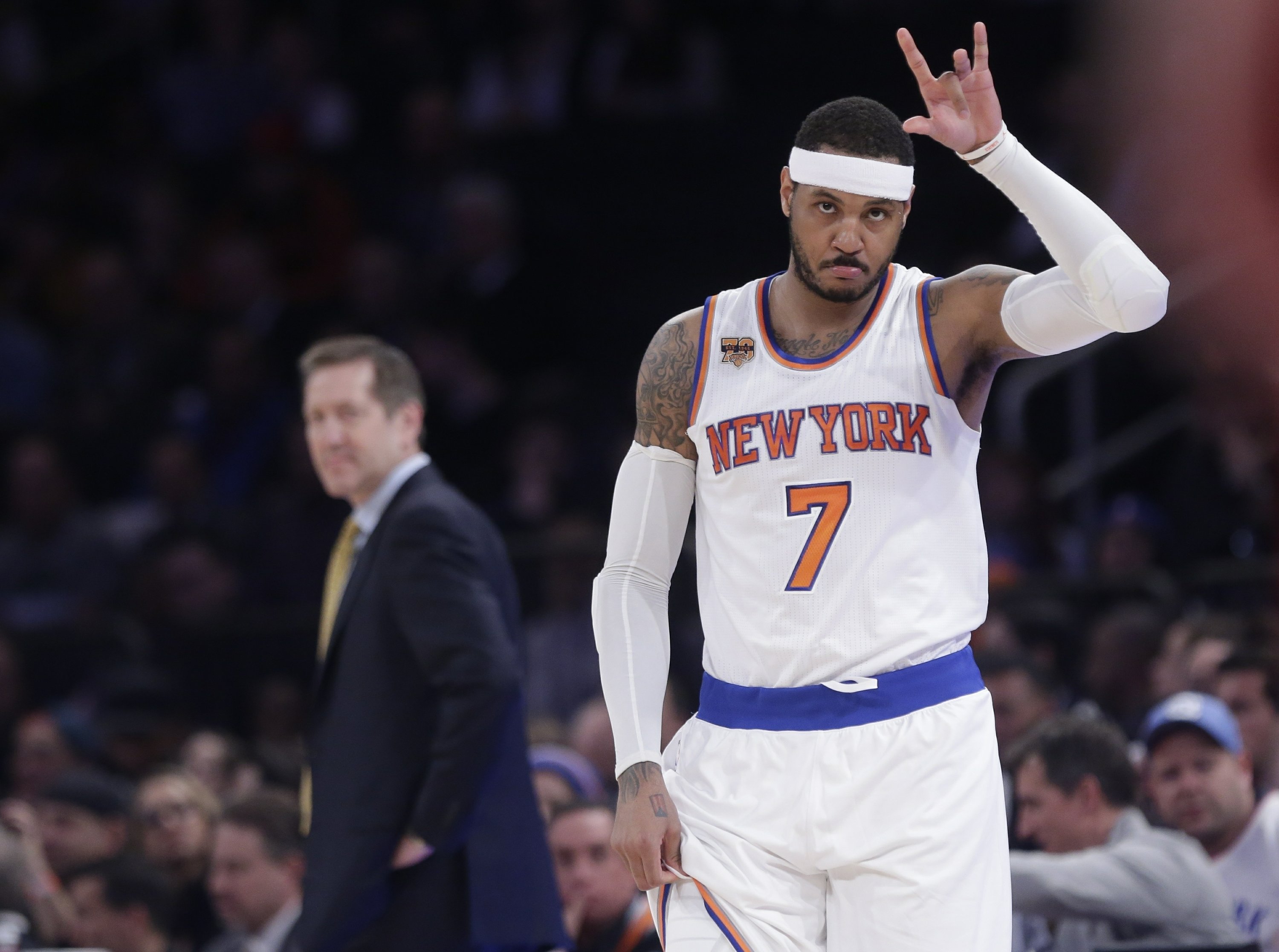 Ap Source Knicks Agree To Trade Carmelo Anthony To Thunder