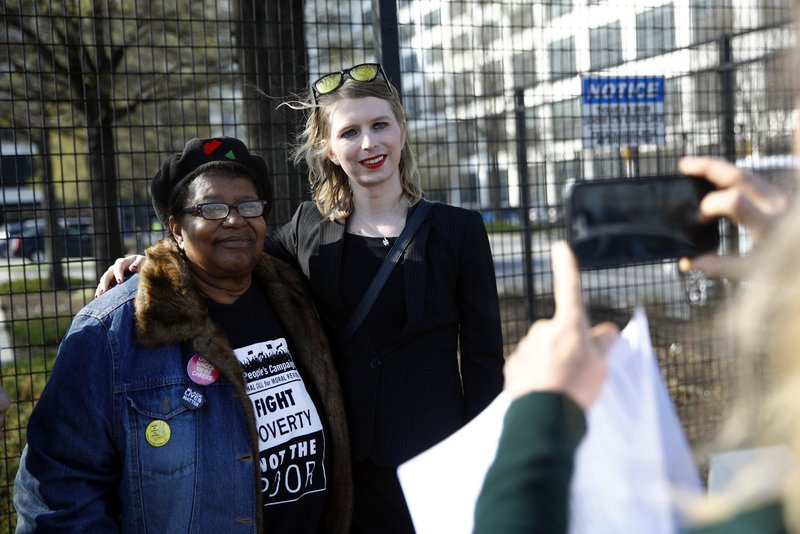 Chelsea Manning, Annie Chambers