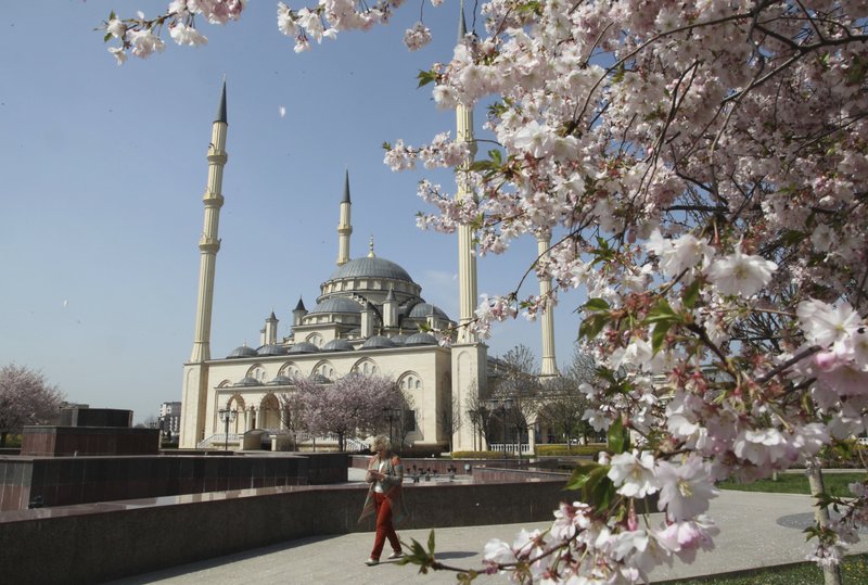 Muslim Arabs Find Warm Welcome In Russia S Remote Grozny