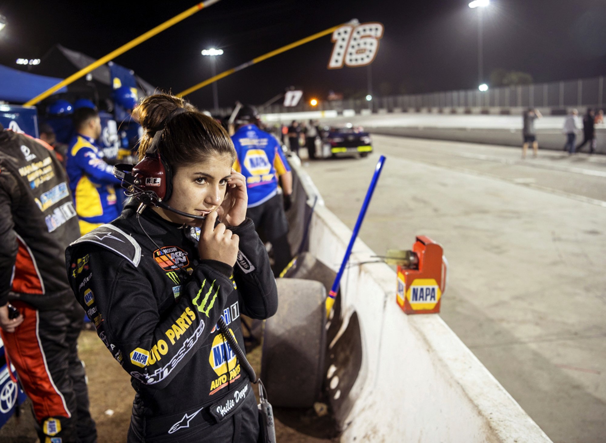 Hailie Deegan 17 Becomes 1st Female Winner In Nascar Kandn Ap News