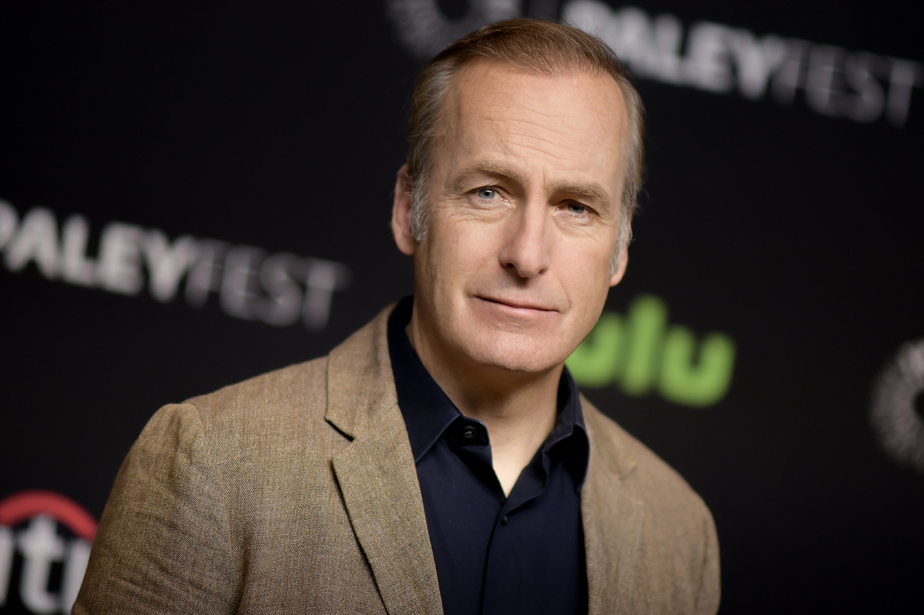 Bob Odenkirk to write a book of essays about his life | AP News