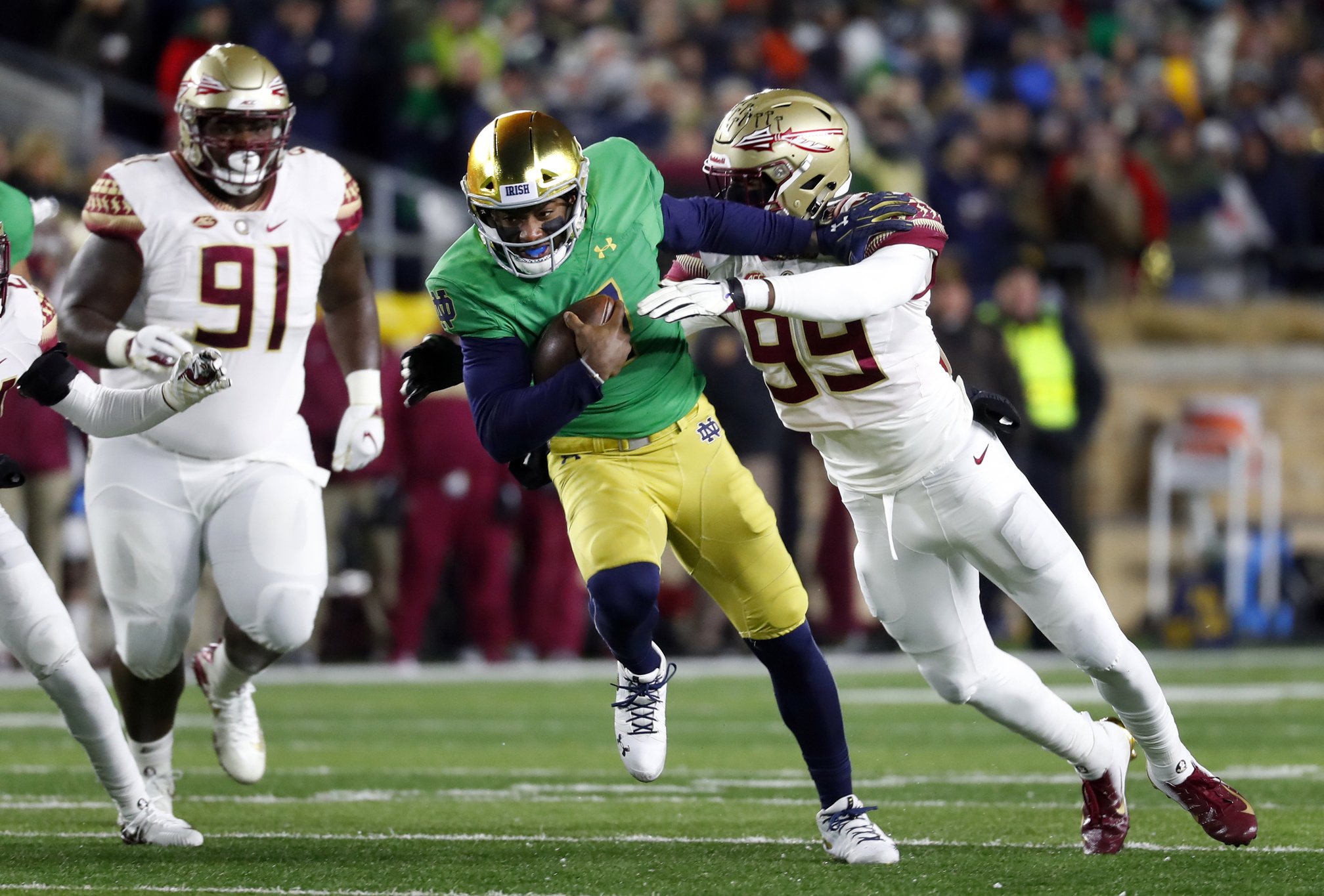 Backup QB Wimbush, defense help No. 3 Irish dominate FSU AP News