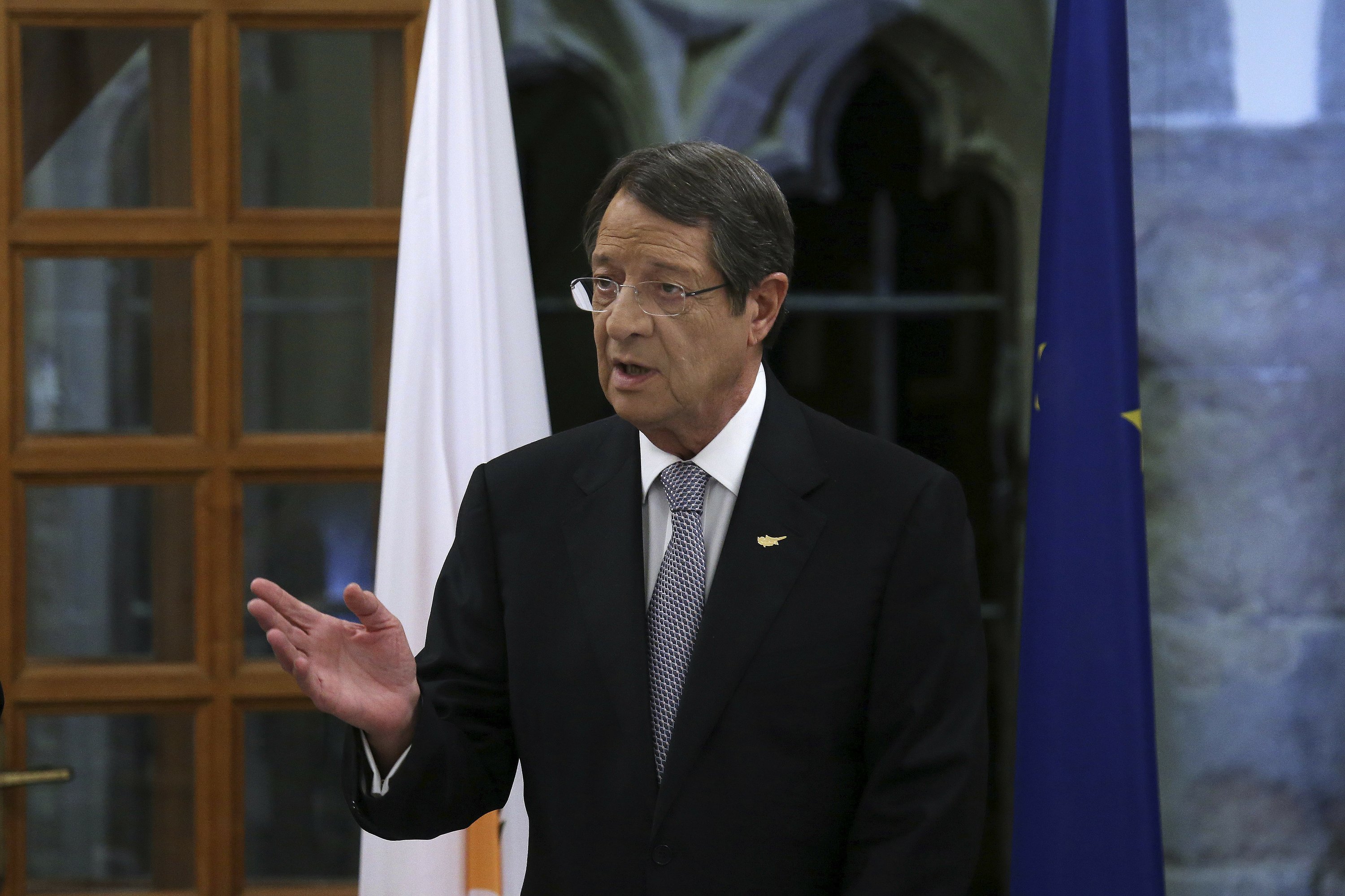 Cyprus president Decentralized government best for peace