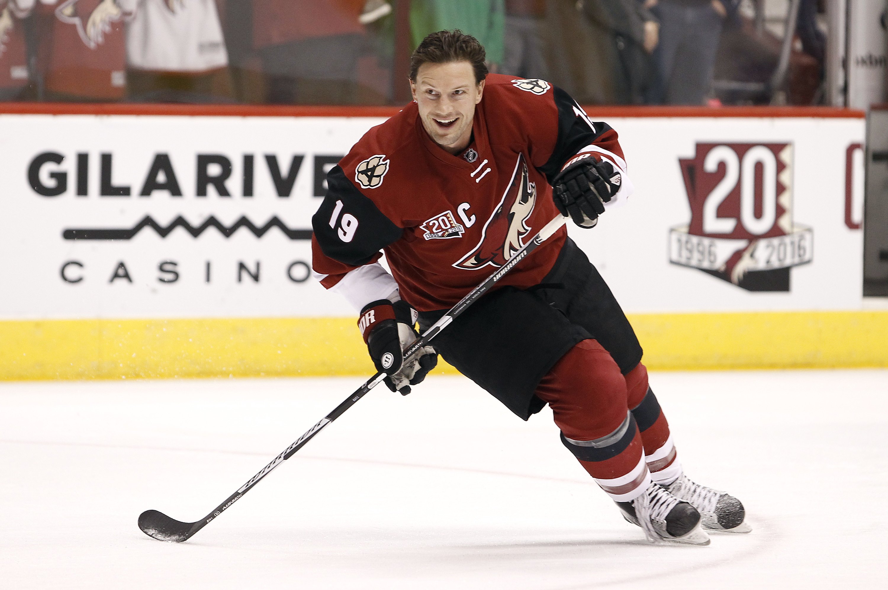 Shane Doan Skates