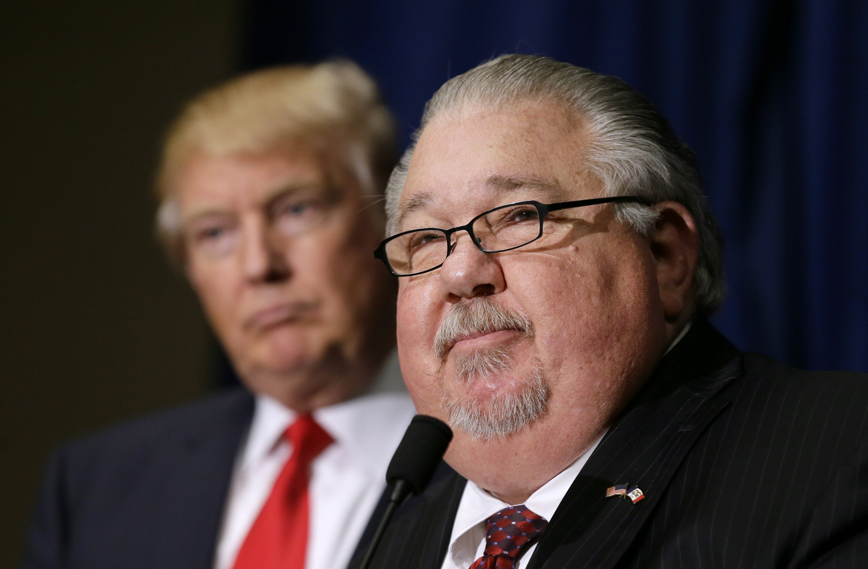 Ex-Trump adviser's guilty plea poised to rattle White House
