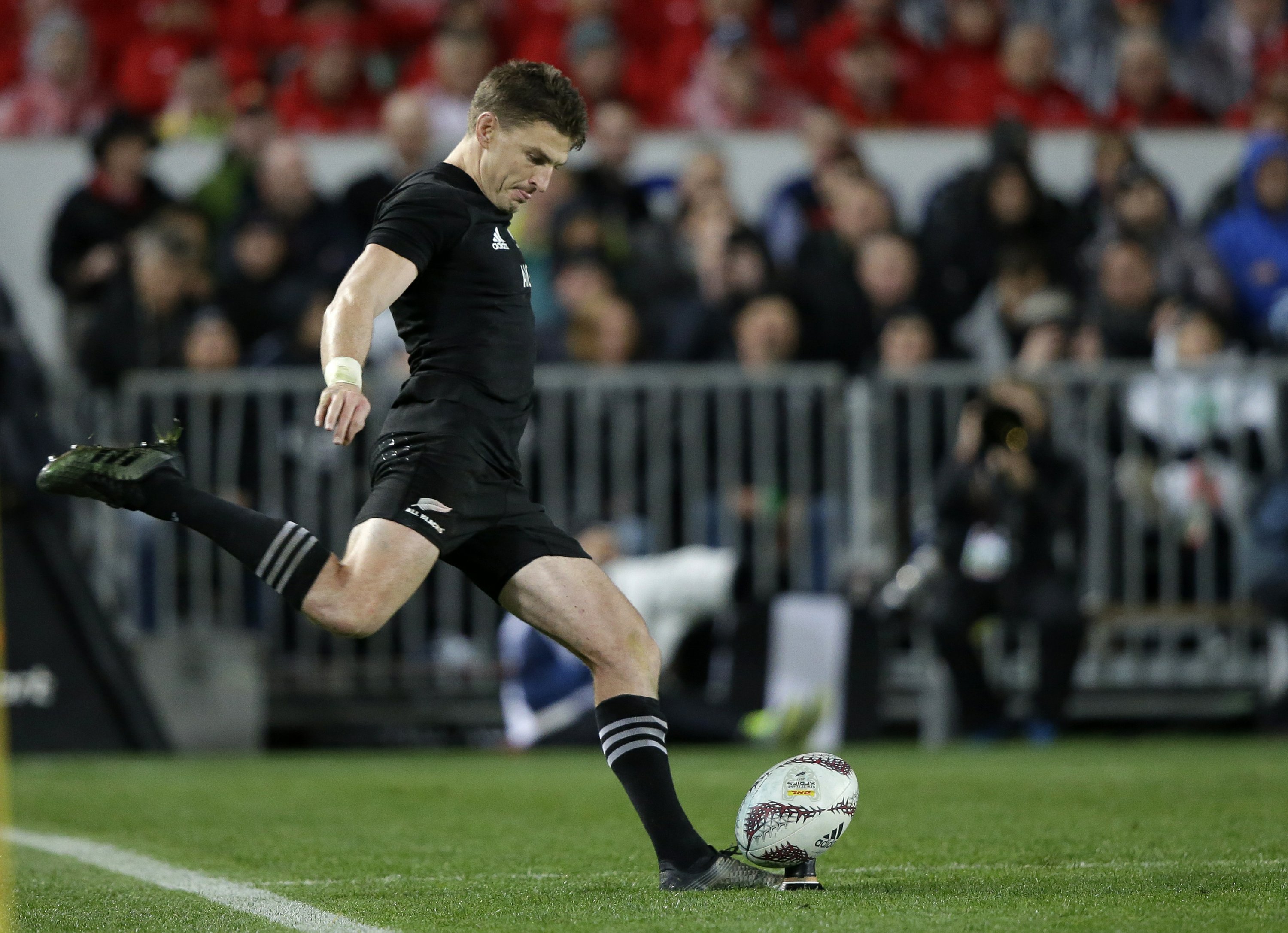 Beauden Barrett To Lead All Blacks Against Barbarians