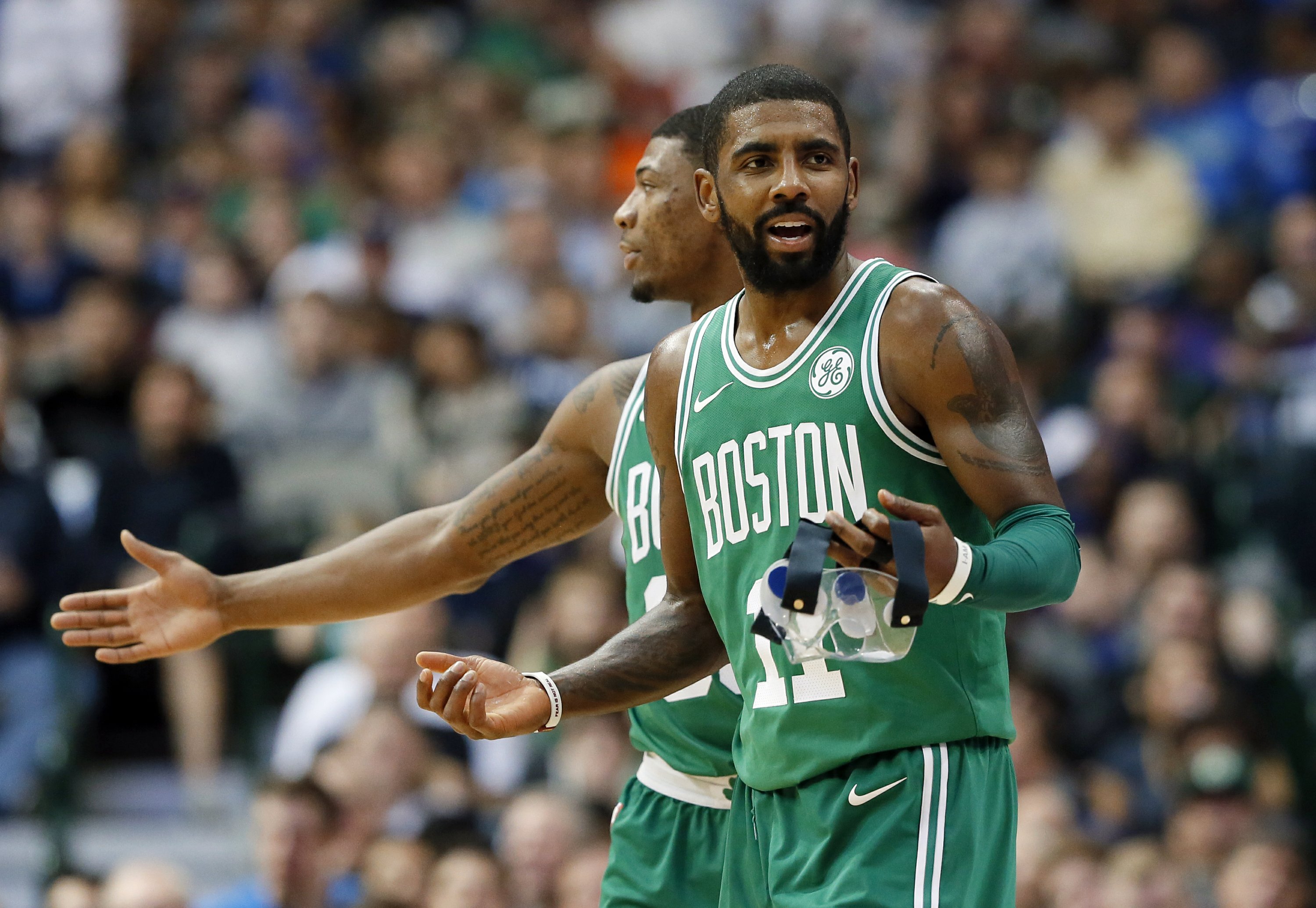 Boston dallas mavericks. Кайри Ирвинг Даллас Маверикс. Кайри Ирвинг Даллас. Ирвинг Кан. Kyrie Irving Dallas.