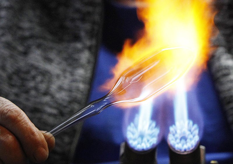 Ap Photos Polish Firm Makes Glass Christmas Tree Ornaments