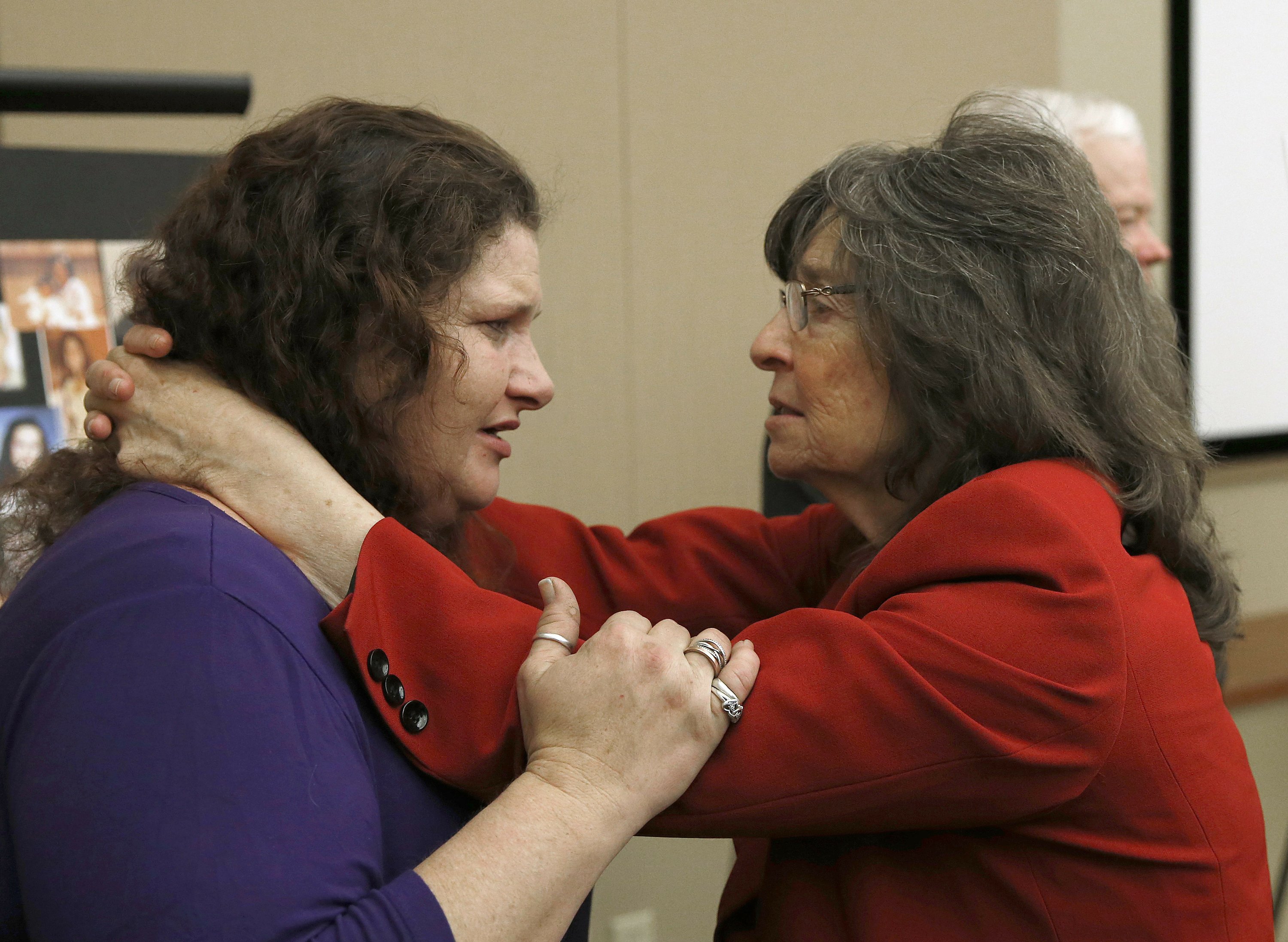 Victims Parents Urge Newsom To Stop Death Penalty Reprieve AP News
