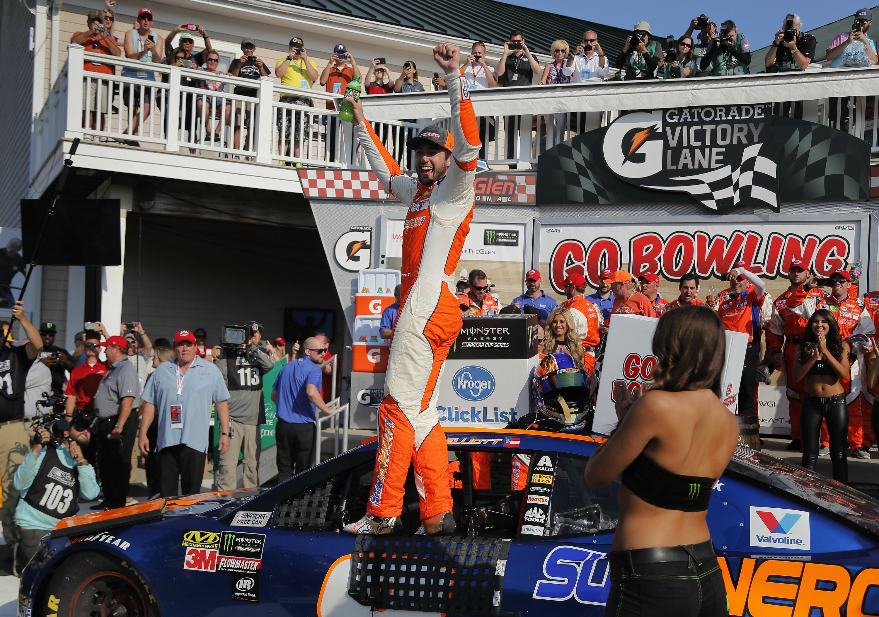 Chase Elliott Wins At Watkins Glen His First Cup Victory