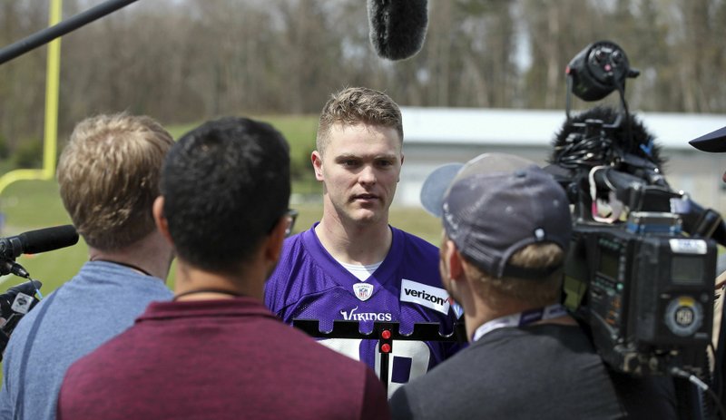 Vikings Rookie Long Snapper Has Air Force Duty To Fulfill