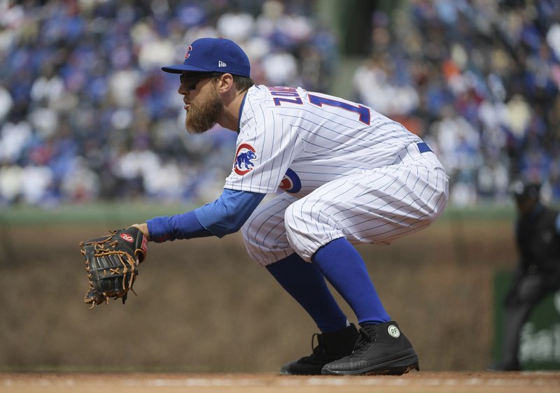 Cubs' Zobrist: Stop wearing black cleats