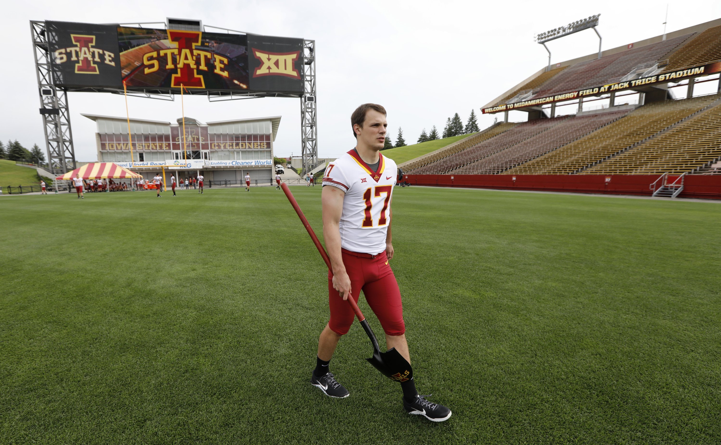 Iowa State QB Kempt embraces top job after long road to Ames AP News