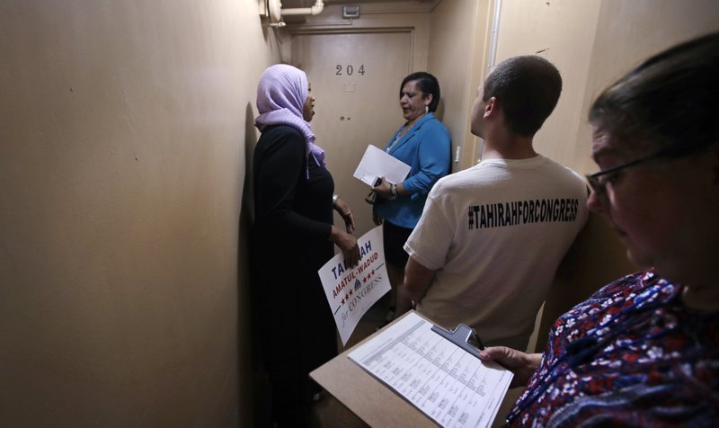 Tahirah Amatul-Wadud, Ivette Hernandez