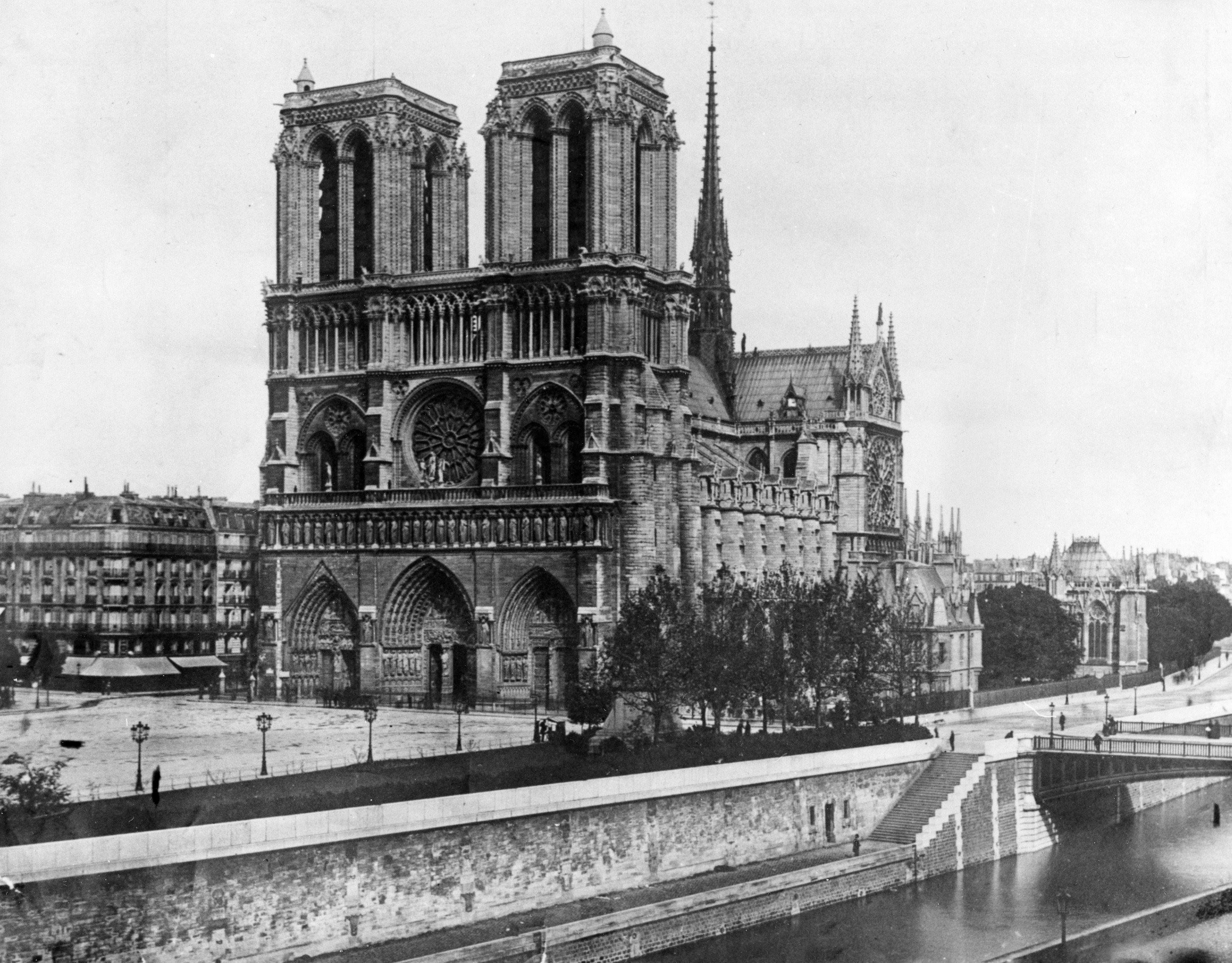 Some facts and figures about Notre Dame Cathedral | AP News