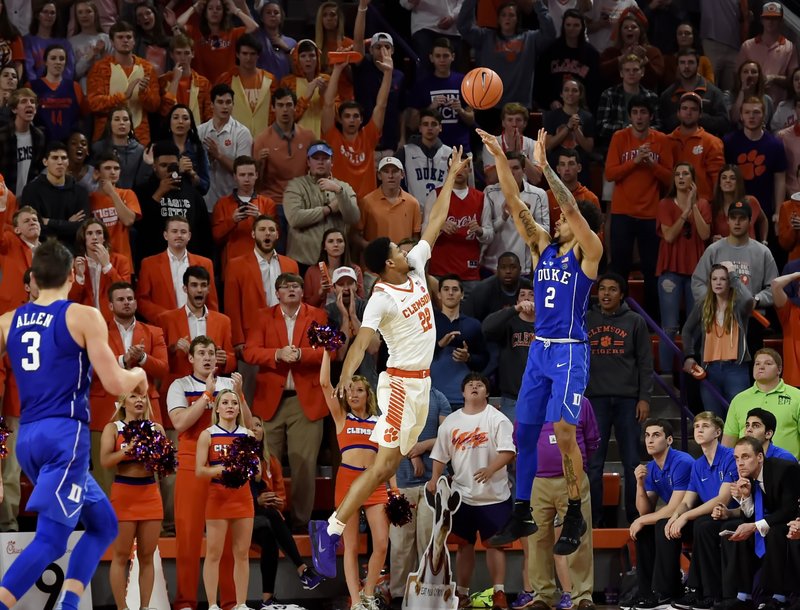 Duke jumps to 5th in AP Top 25 (apnews.com)