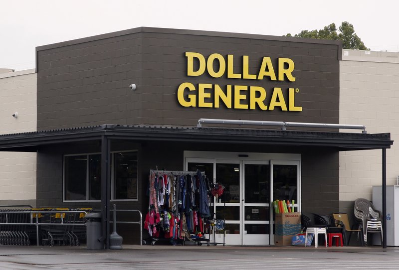 Dollar General Meets 3q Expectations But Trims Outlook