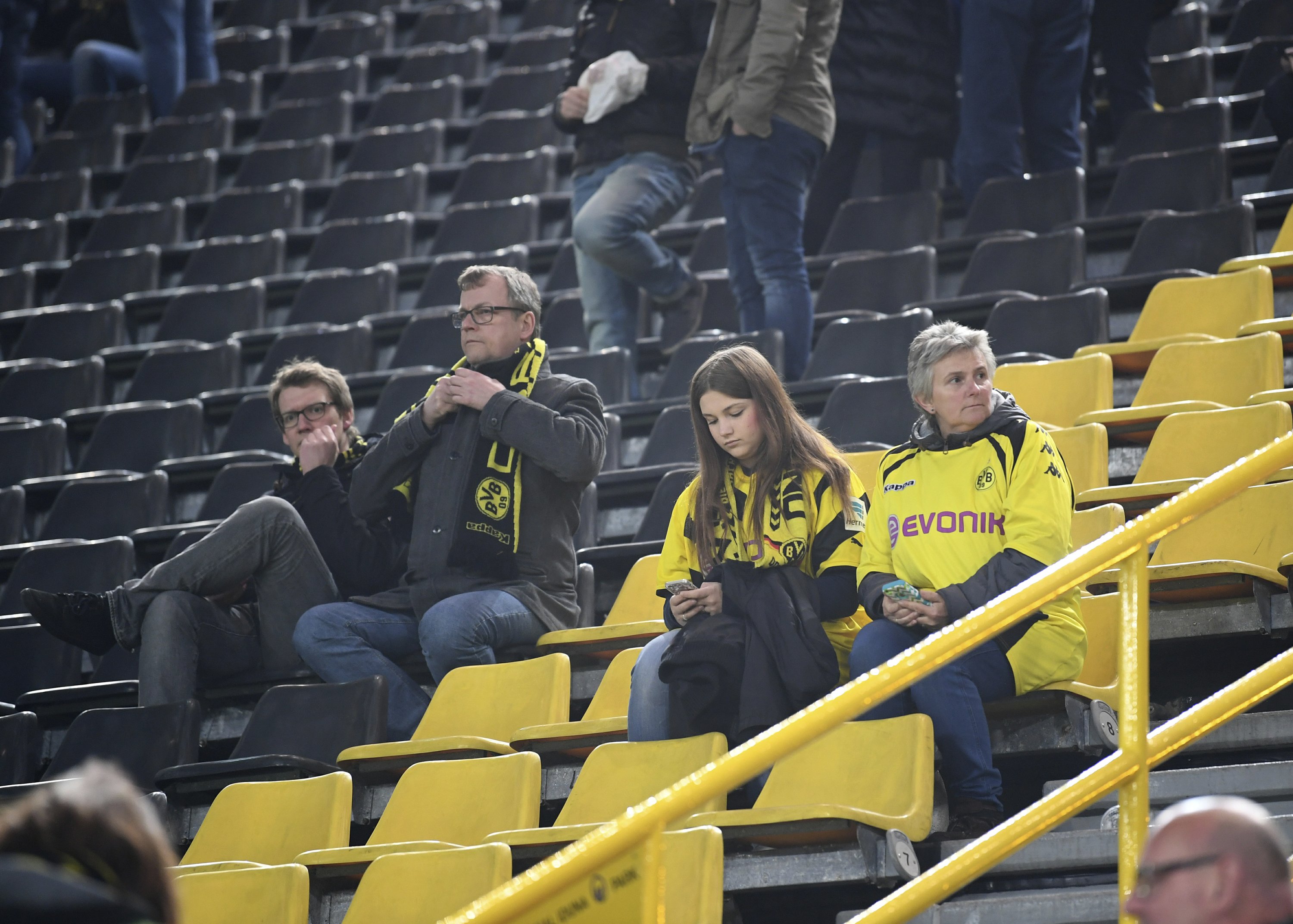 Open fans. Borussia Fans.