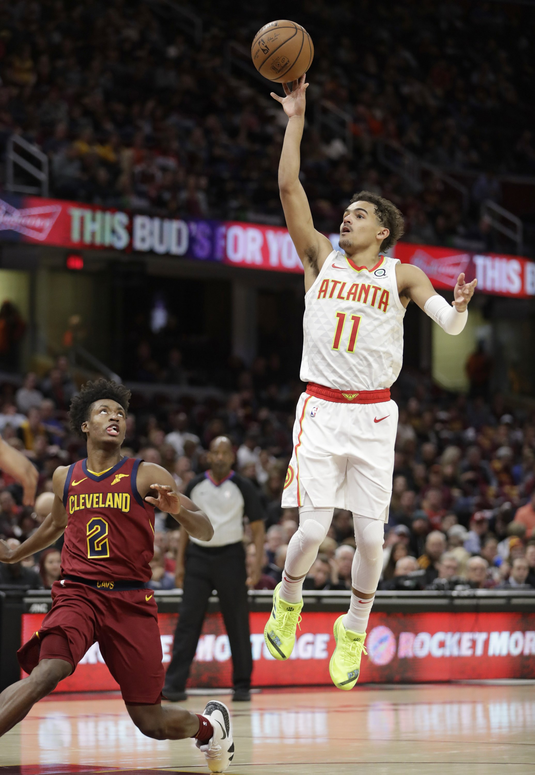 Rookie Young scores 35, Hawks rout 