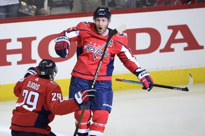 Orpik scores in OT, Capitals take 2-0 