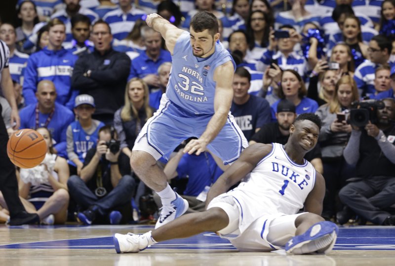 Zion Williamson, Luke Maye