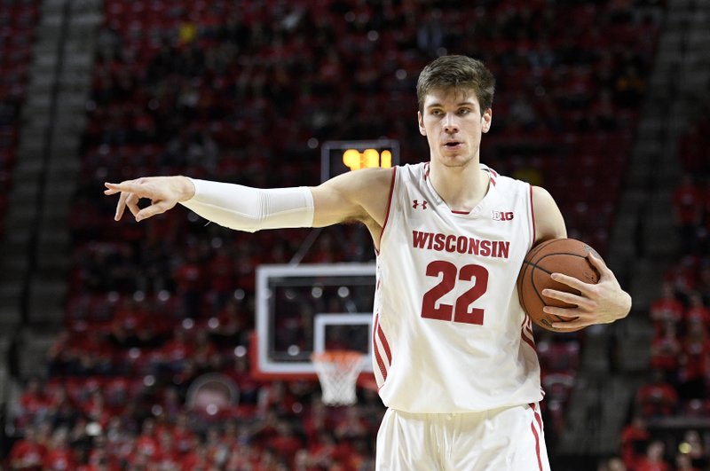 ethan happ basketball jersey