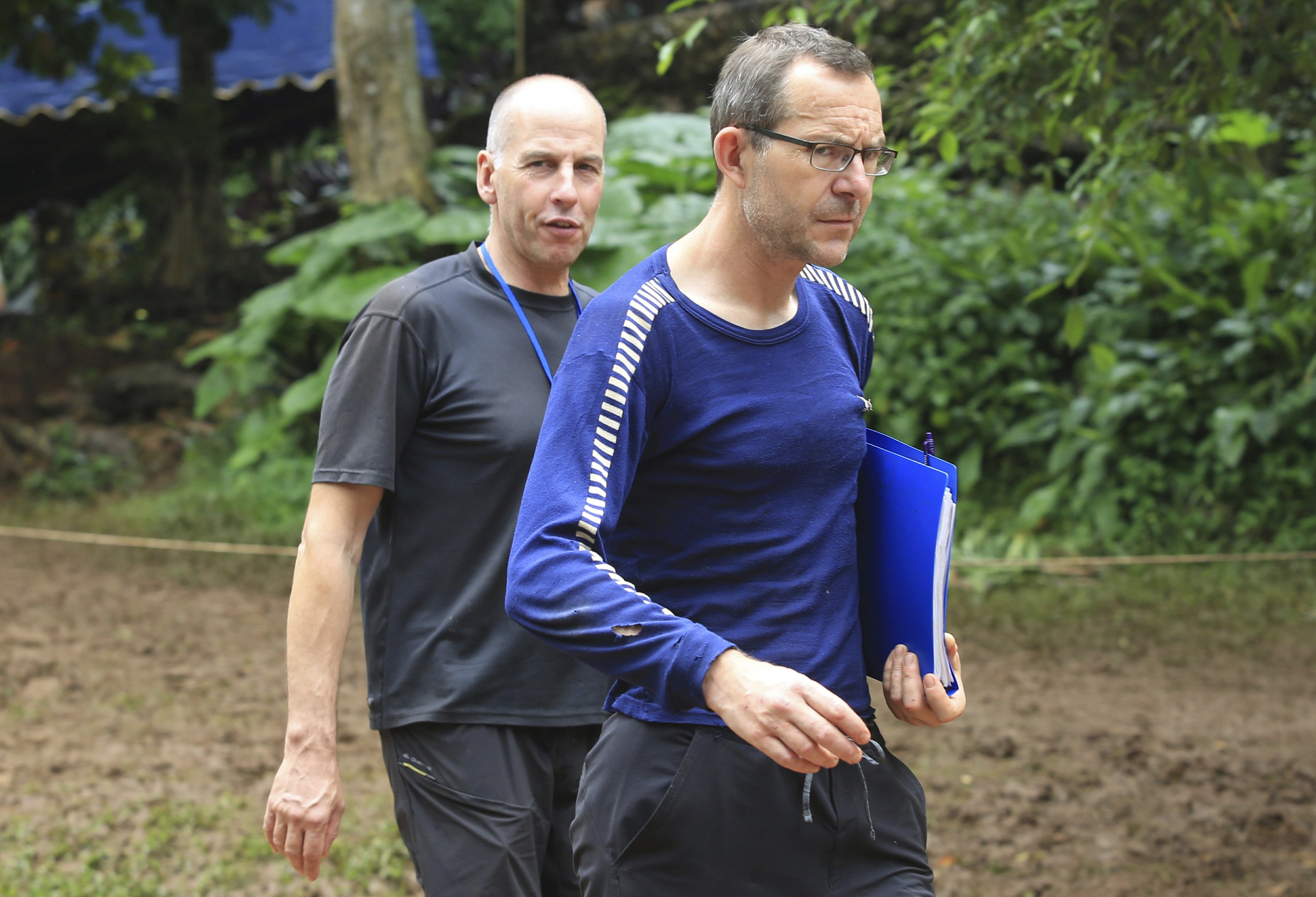 British divers bring experience to Thai cave drama | AP News