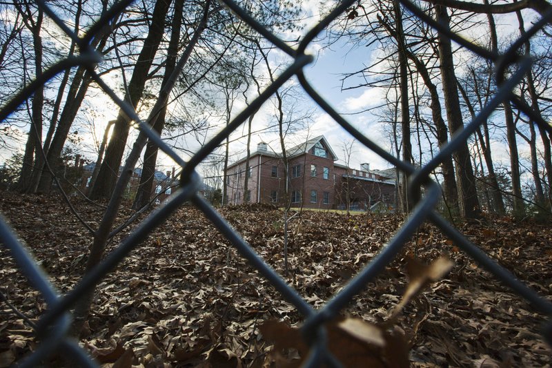 Tennis, sailing or spying? US shuts 2 Russian compounds