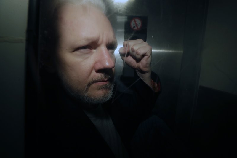 Us Charges Wikileaks Founder With Publishing Classified Info