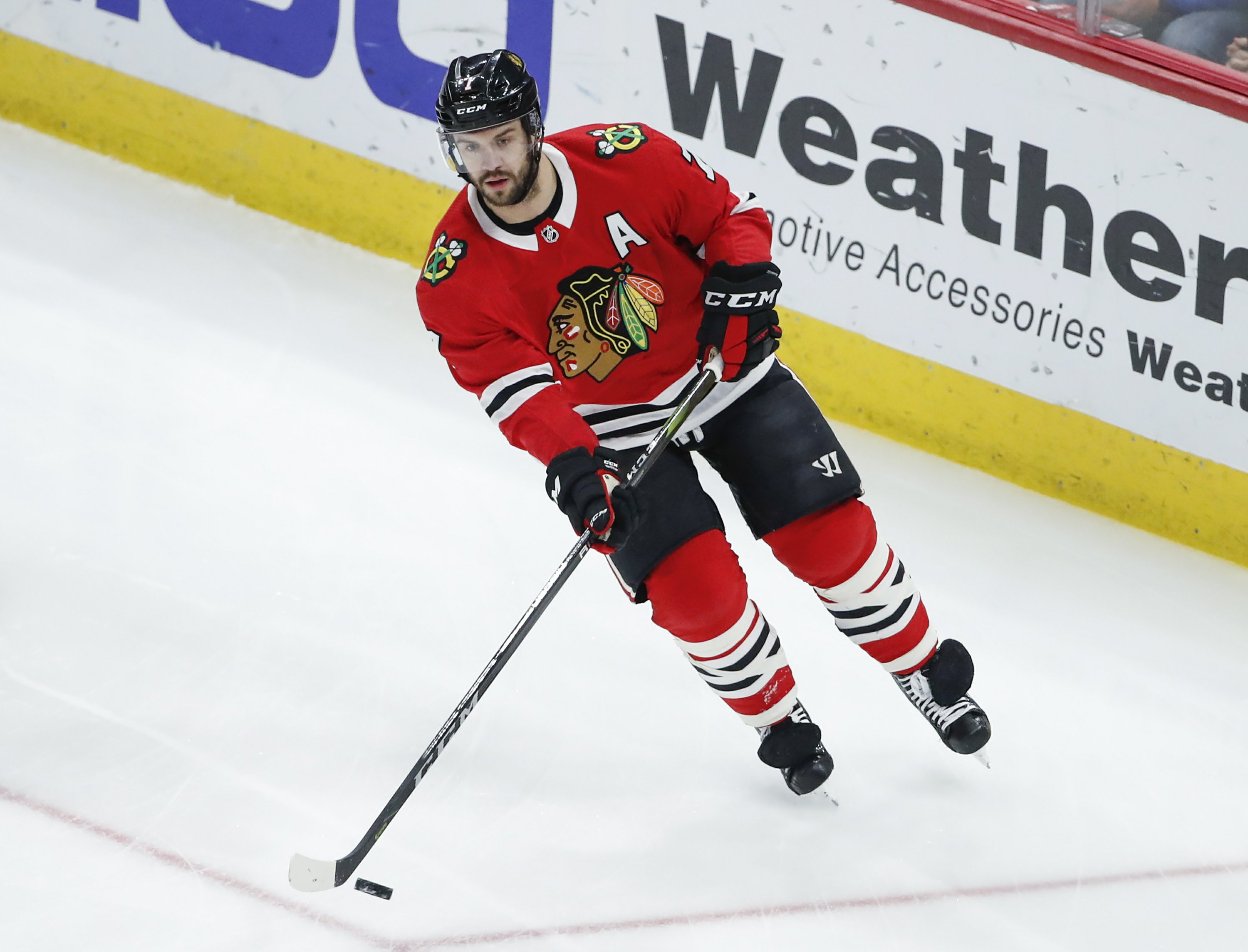 Blackhawks D Seabrook Plays In 1 000th Nhl Game