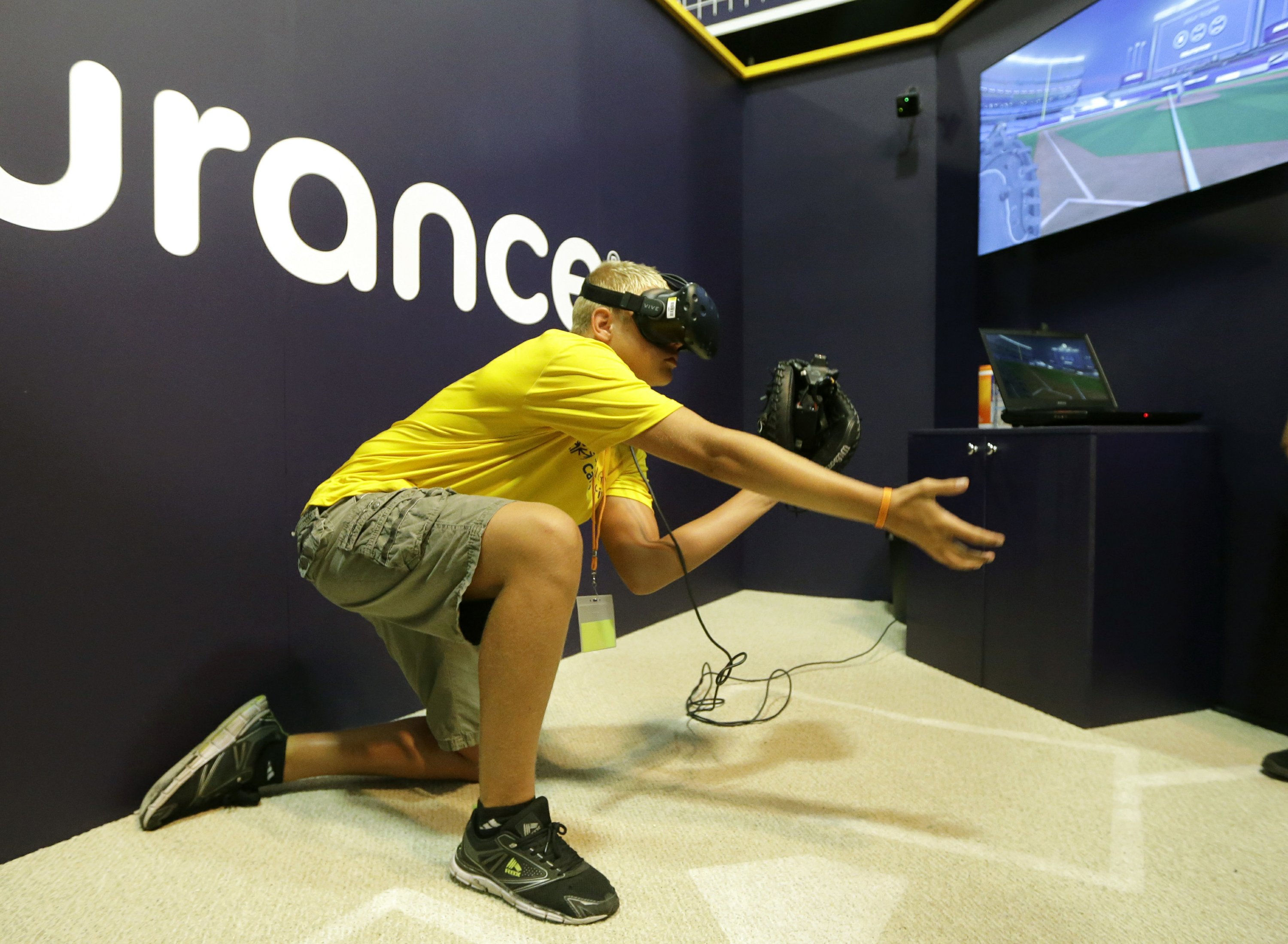 virtual reality baseball hitting