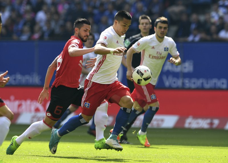 Hamburg Mainz Remain In Relegation Danger After 0 0 Draw