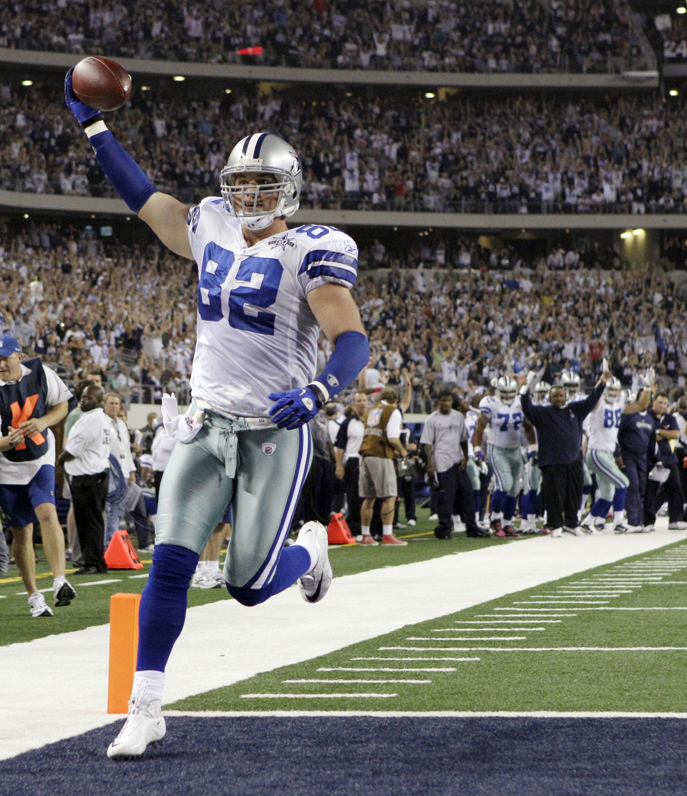 Jason Witten rejoining Cowboys after year as broadcaster AP News