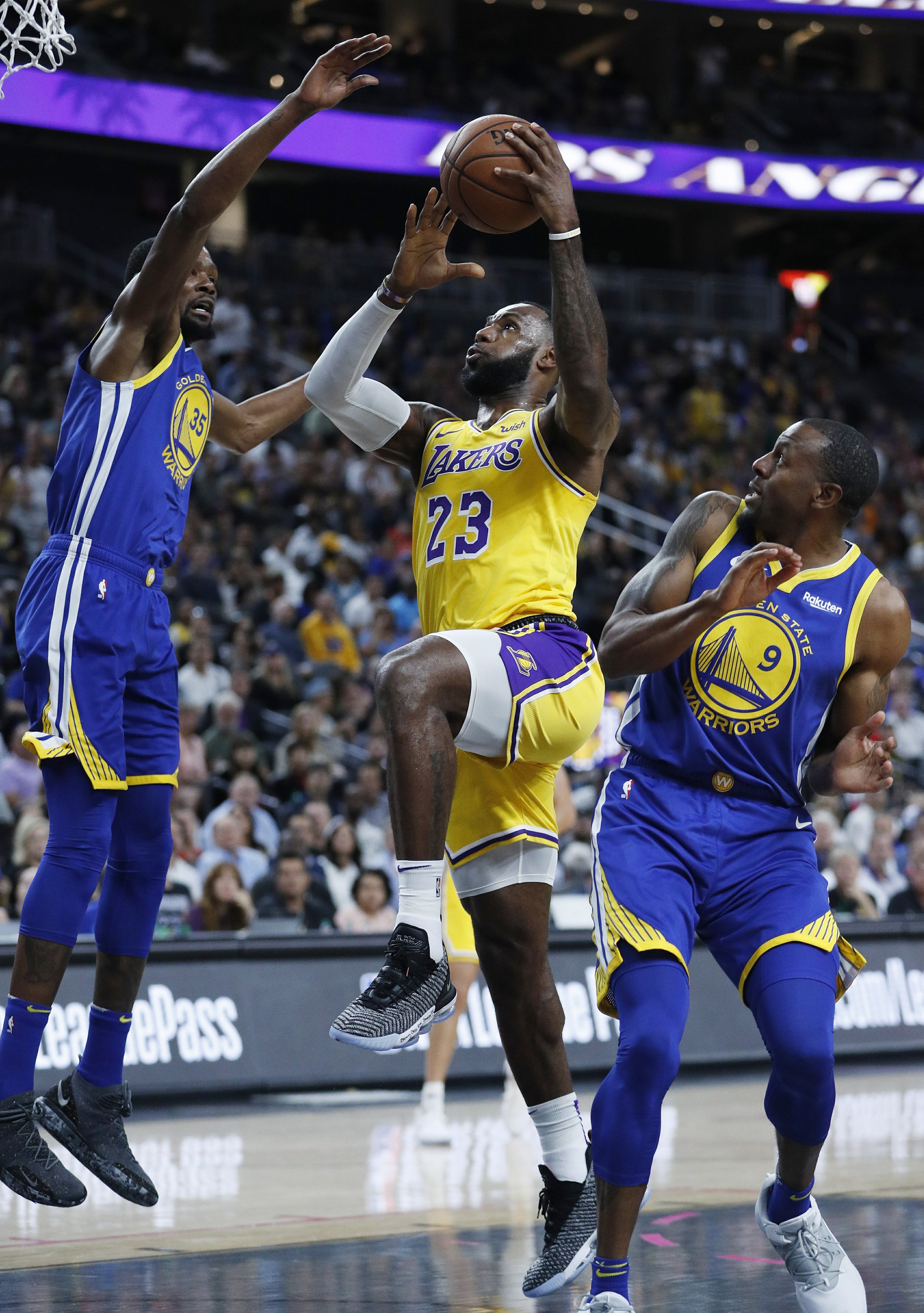 細數NBA的聖誕大戰!湖人無愧豪門,公牛贏球最多,兩隊從未登場!-黑特籃球-NBA新聞影音圖片分享社區