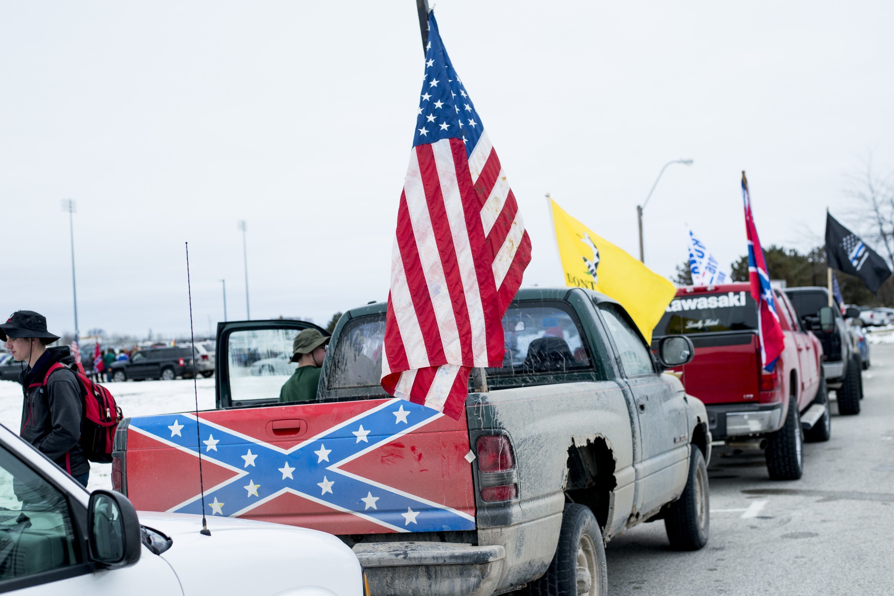 best way to fly a flag on a truck