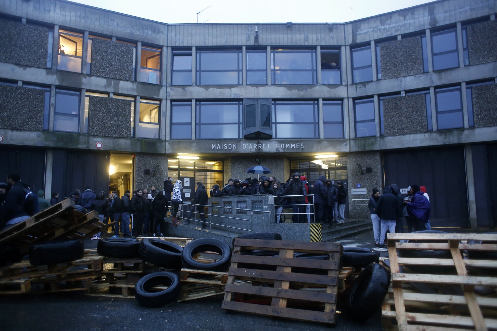 Guards Block French Prisons As Assault Protest Enters Week 2