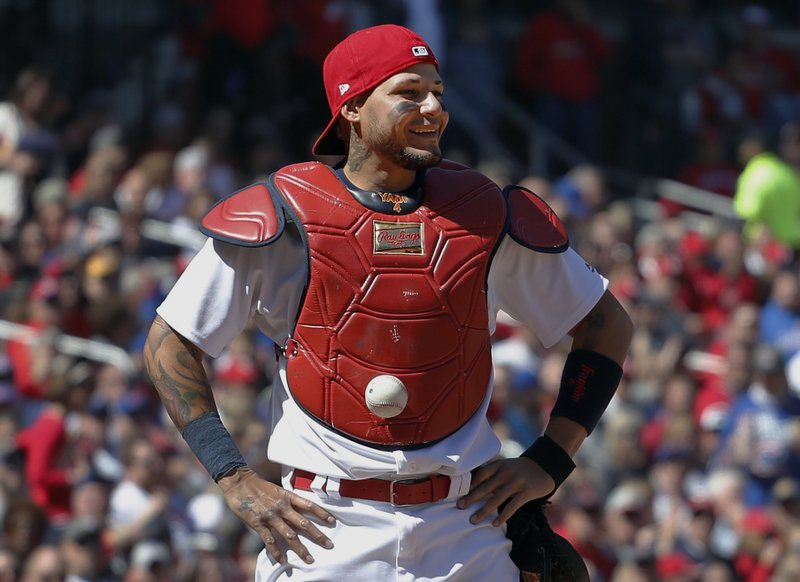 MLB says no violation in Molina stuck ball